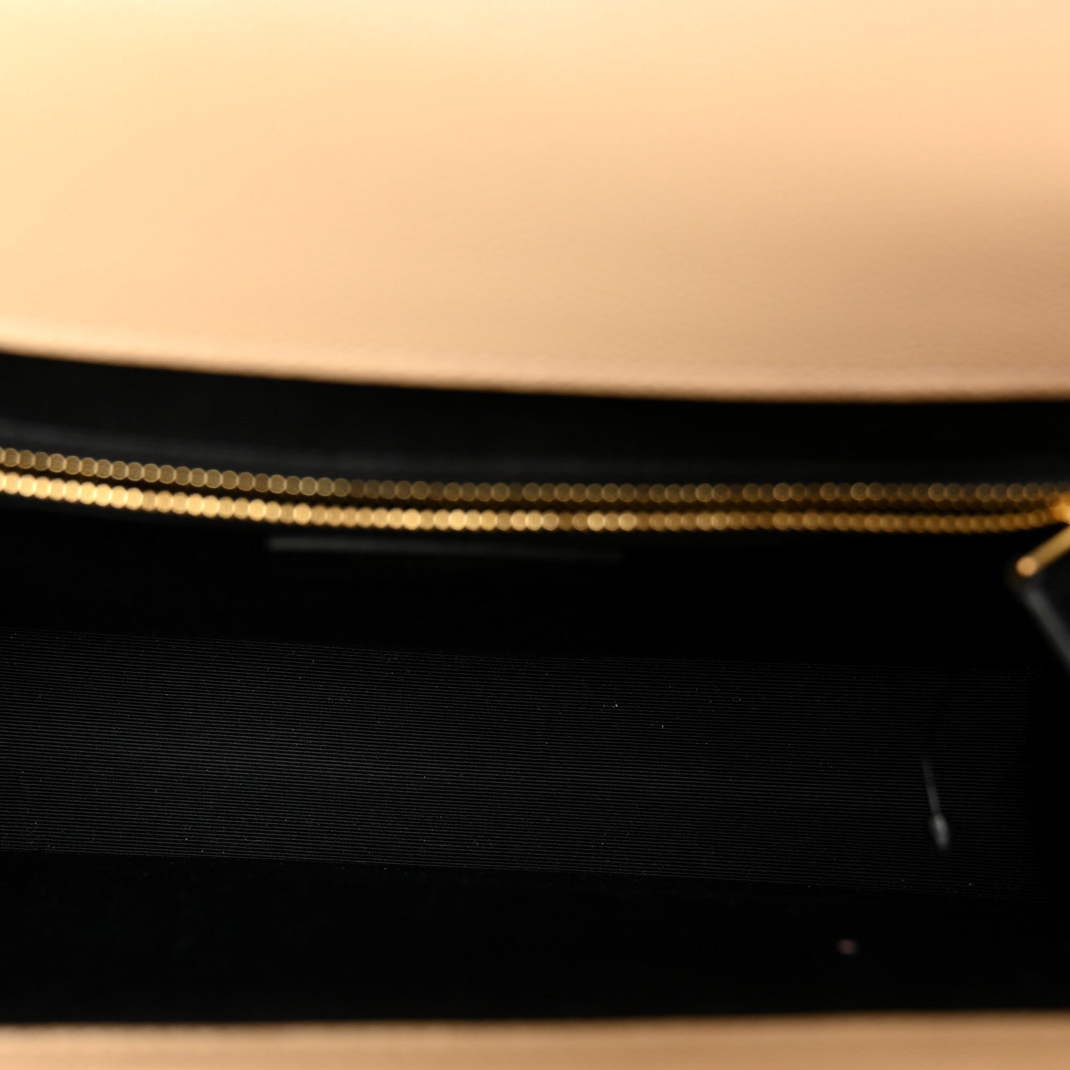 Saint Laurent Grain De Poudre Matelasse Chevron Large Monogram Satchel Nude Powder 5 of 10