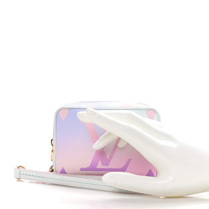 Louis Vuitton LOUIS VUITTON Monogram Giant Spring In The City Wapity Case Sunrise Pastel 2 of 8