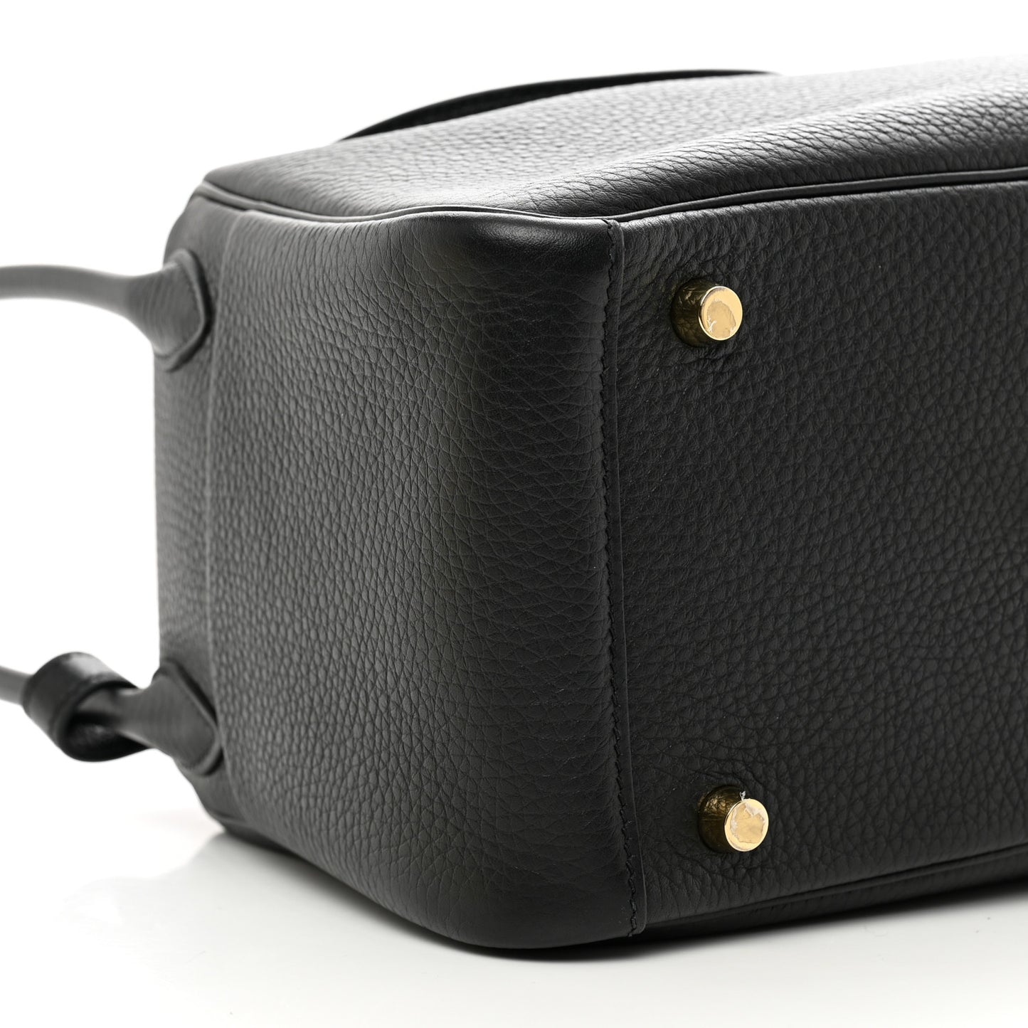 Taurillon Clemence Lindy 26 Black