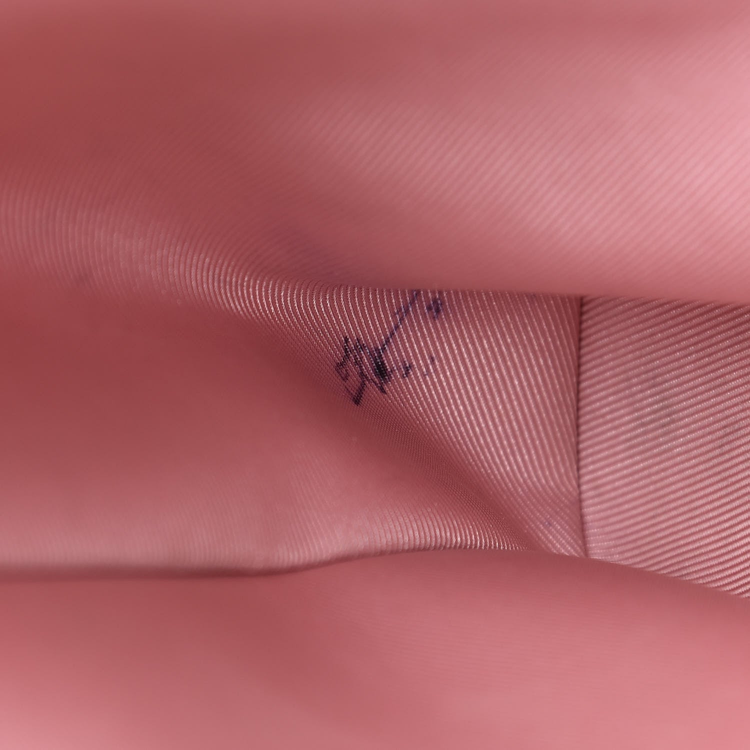 Louis Vuitton Soft Calfskin Lockme II Top Handle Rose Ballerine 17 of 19