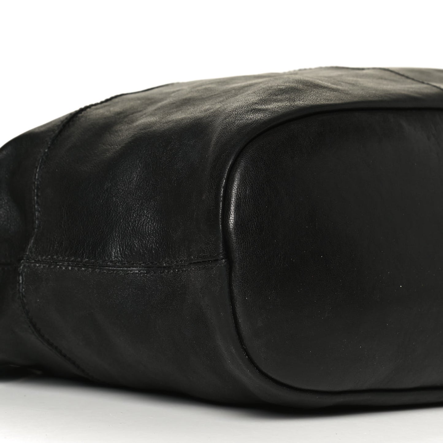 Lambskin Medium Nightingale Black