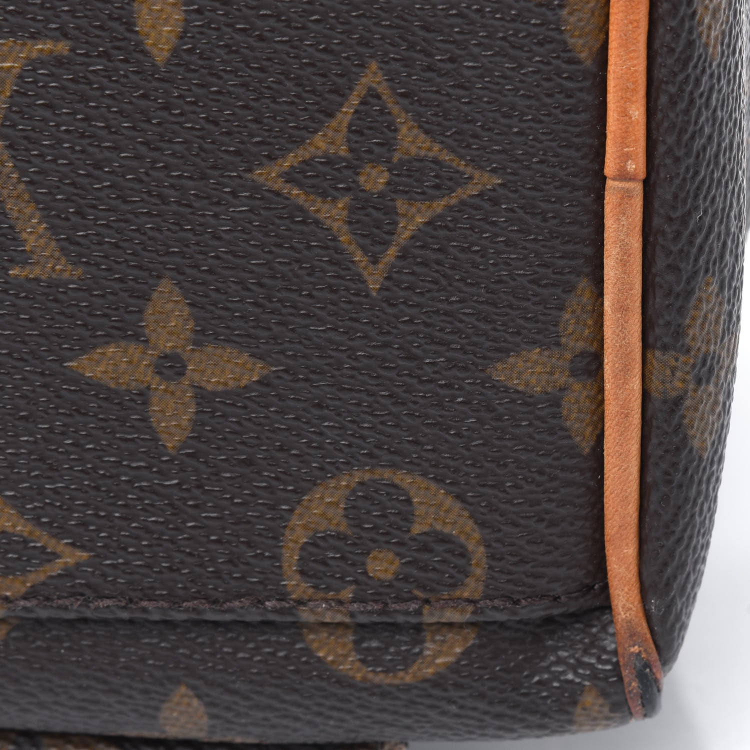 Louis Vuitton Monogram Manhattan PM 20 of 38
