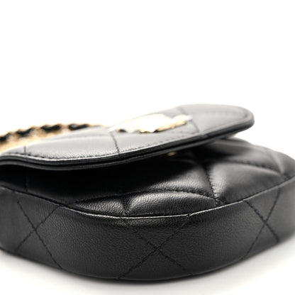 Chanel Lambskin Quilted Pearl Top Handle Clutch With Chain Black 11 of 12