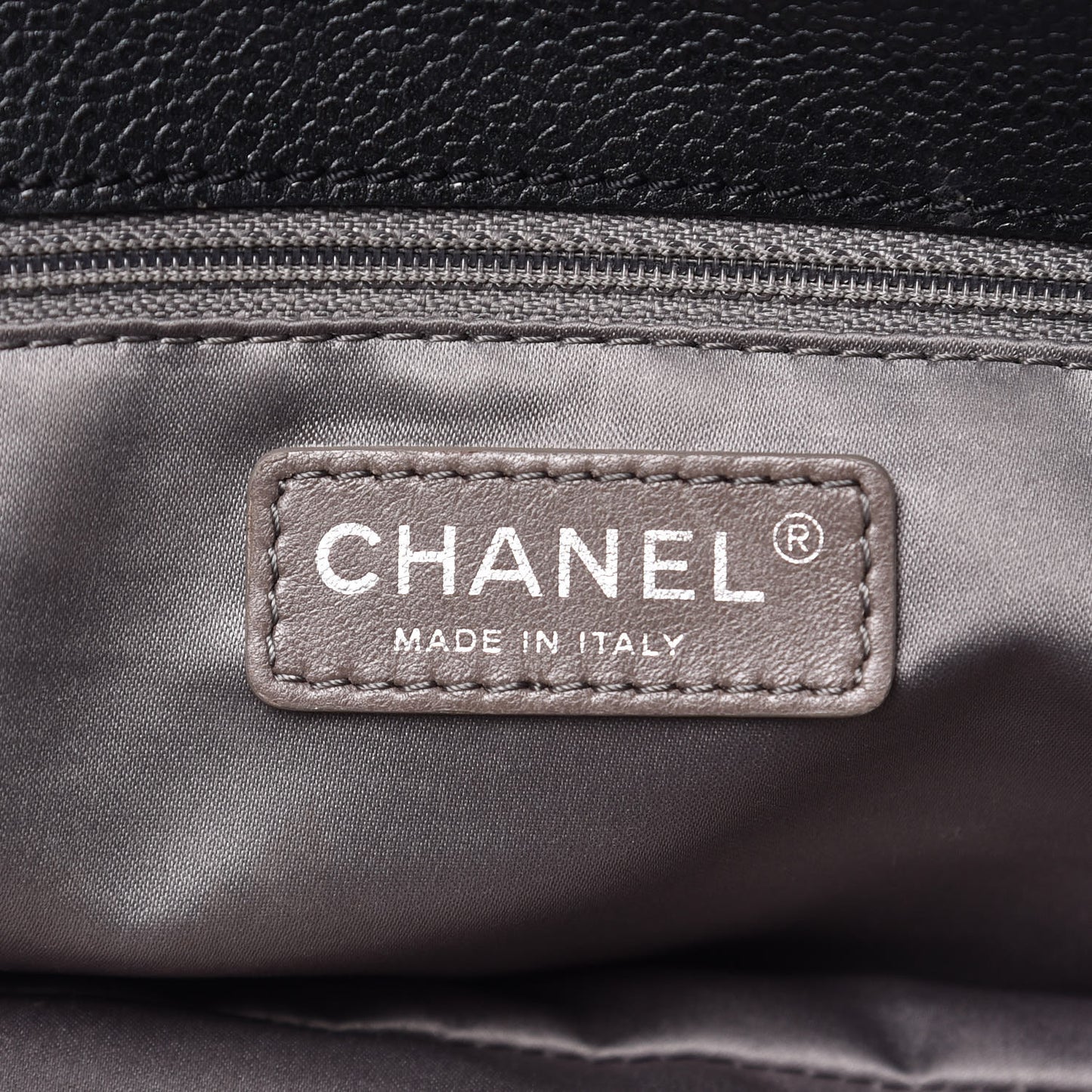 Caviar 31 CC Shoulder Bag Black