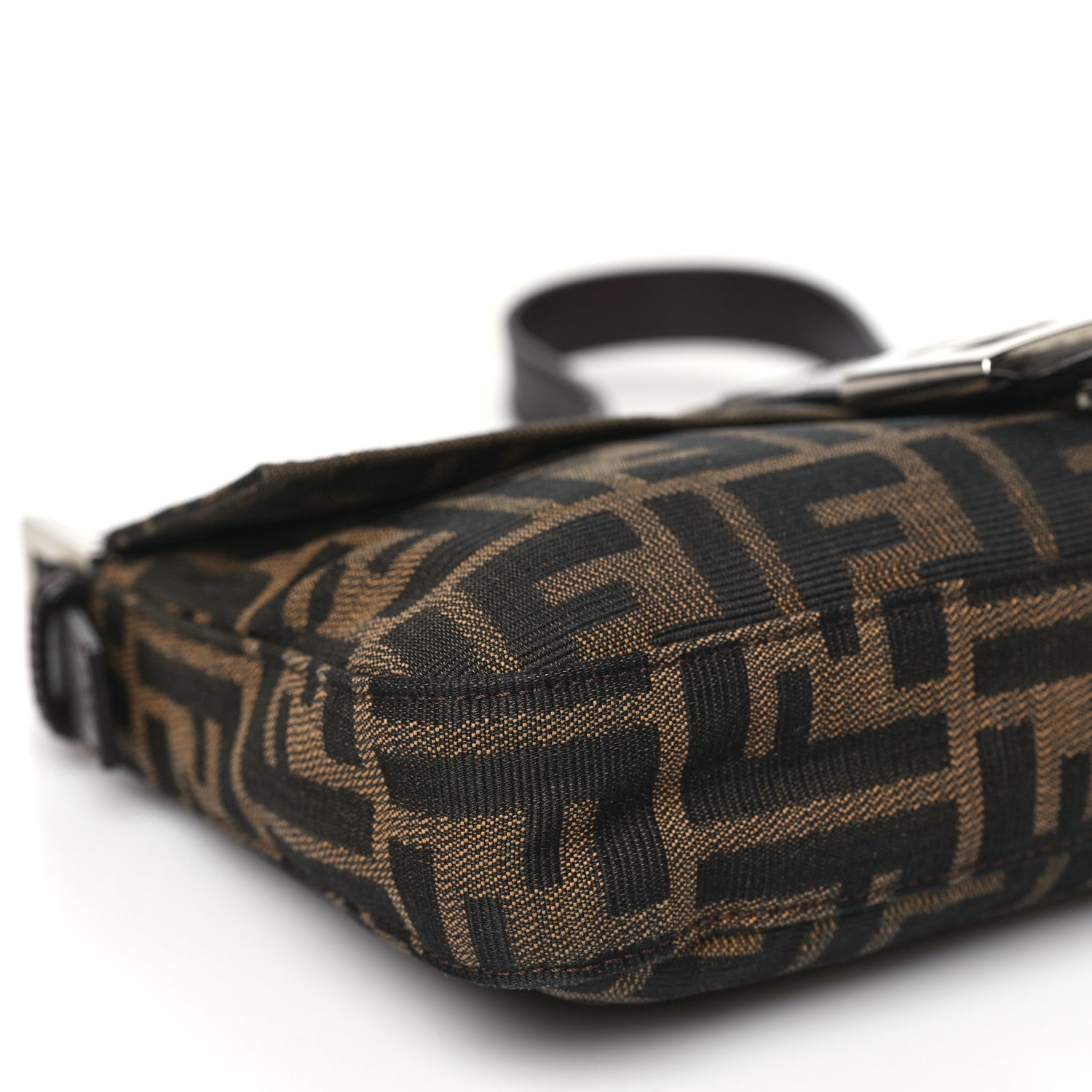 Fendi Zucca Baguette Tobacco 8 of 11