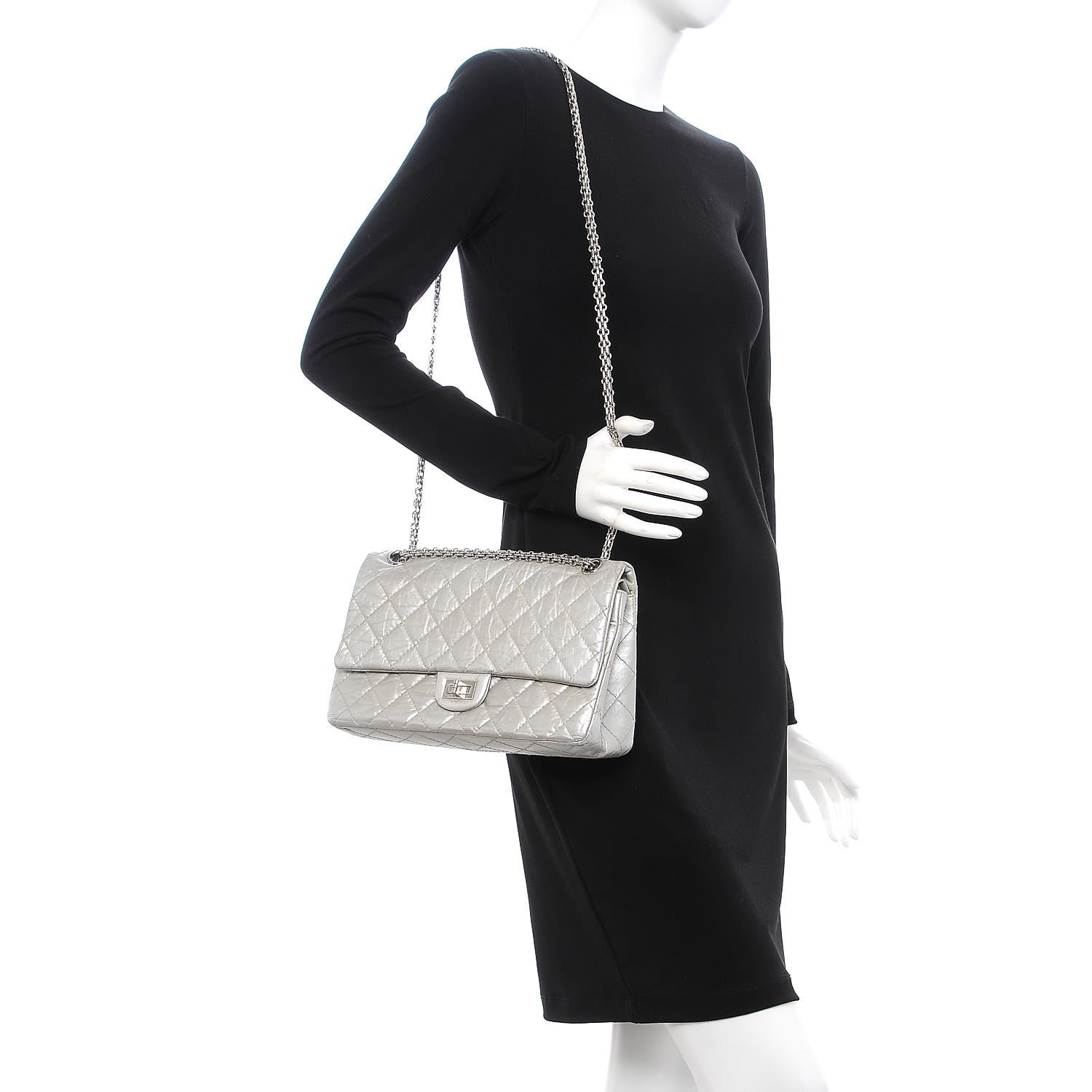Chanel Metallic Aged Calfskin Quilted 2.55 Reissue 226 Flap Silver 2 of 17
