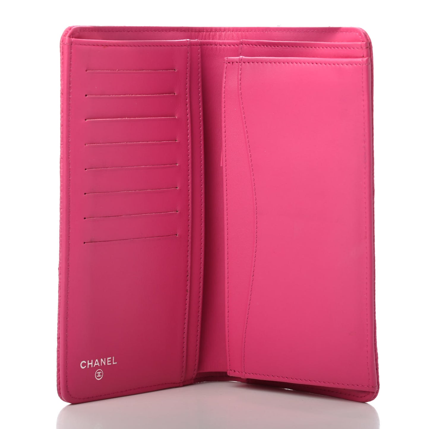 Iridescent Caviar Quilted Yen Wallet Pink