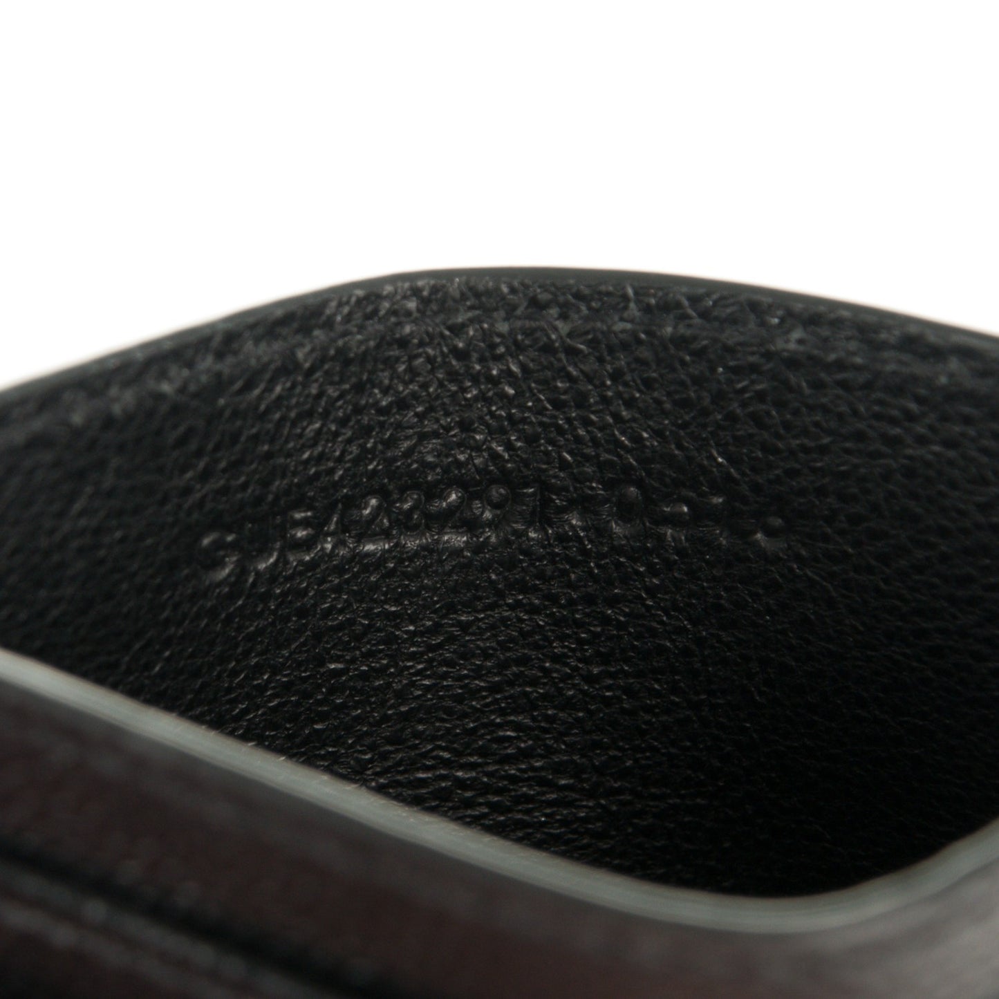 Grain De Poudre Matelasse Chevron Monogram Credit Card Case Black