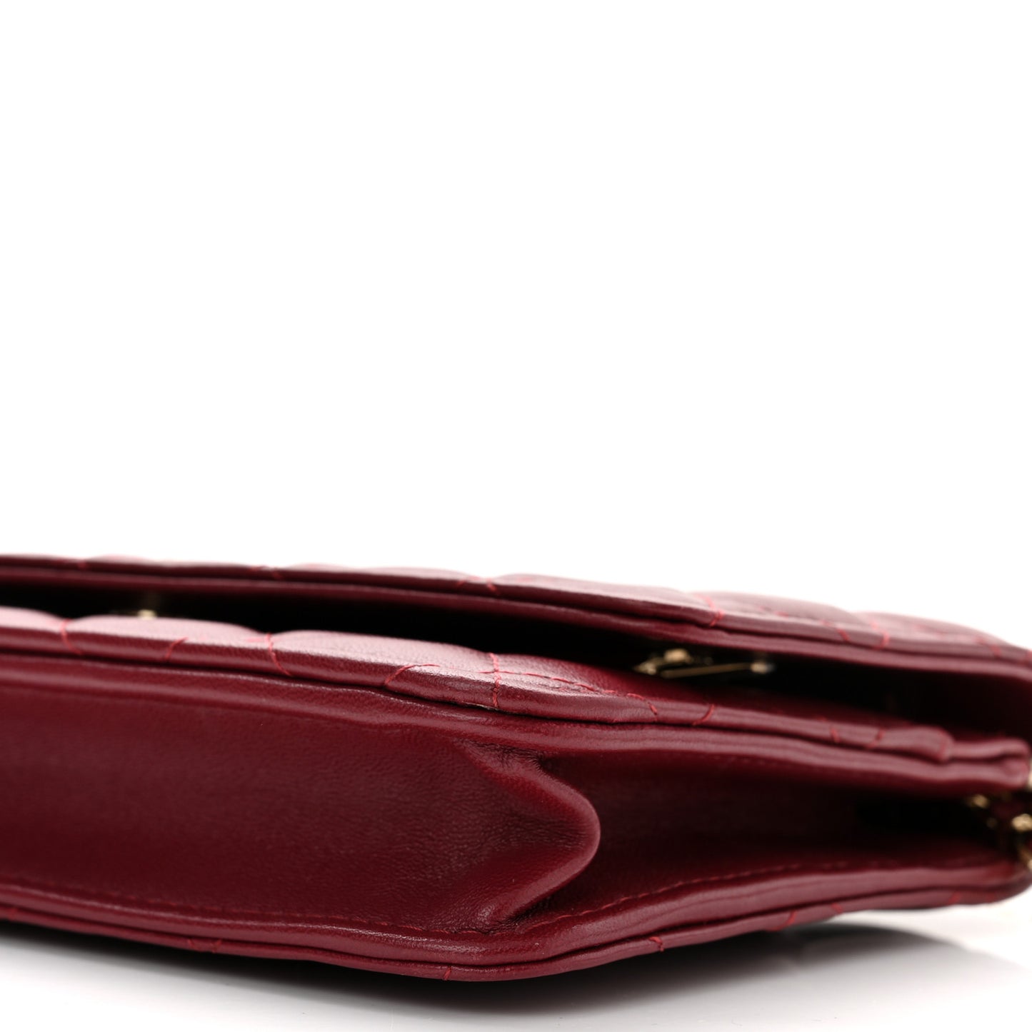 Lambskin Quilted Wallet On Chain WOC Burgundy
