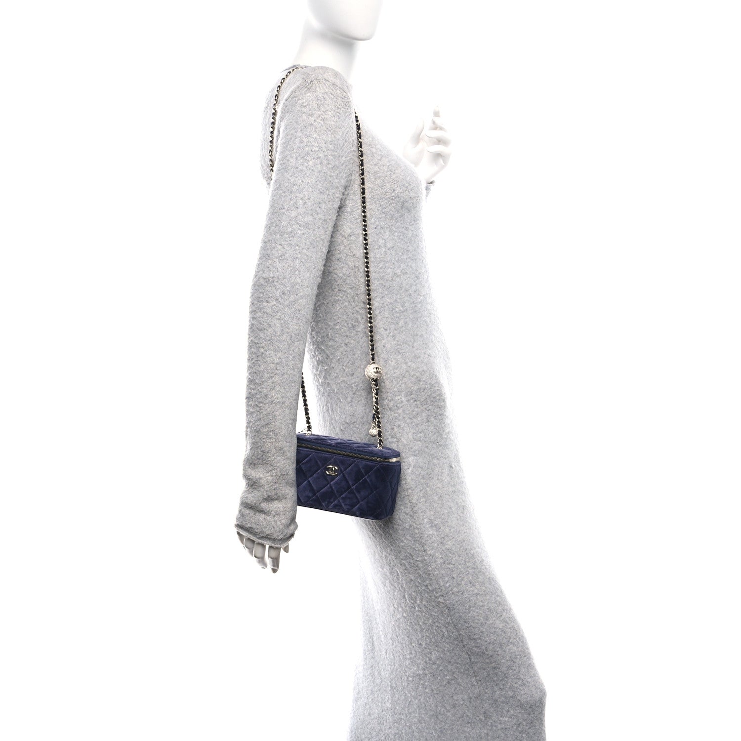 Chanel Velvet Quilted Small Pearl Crush Vanity Case Navy 2 of 12