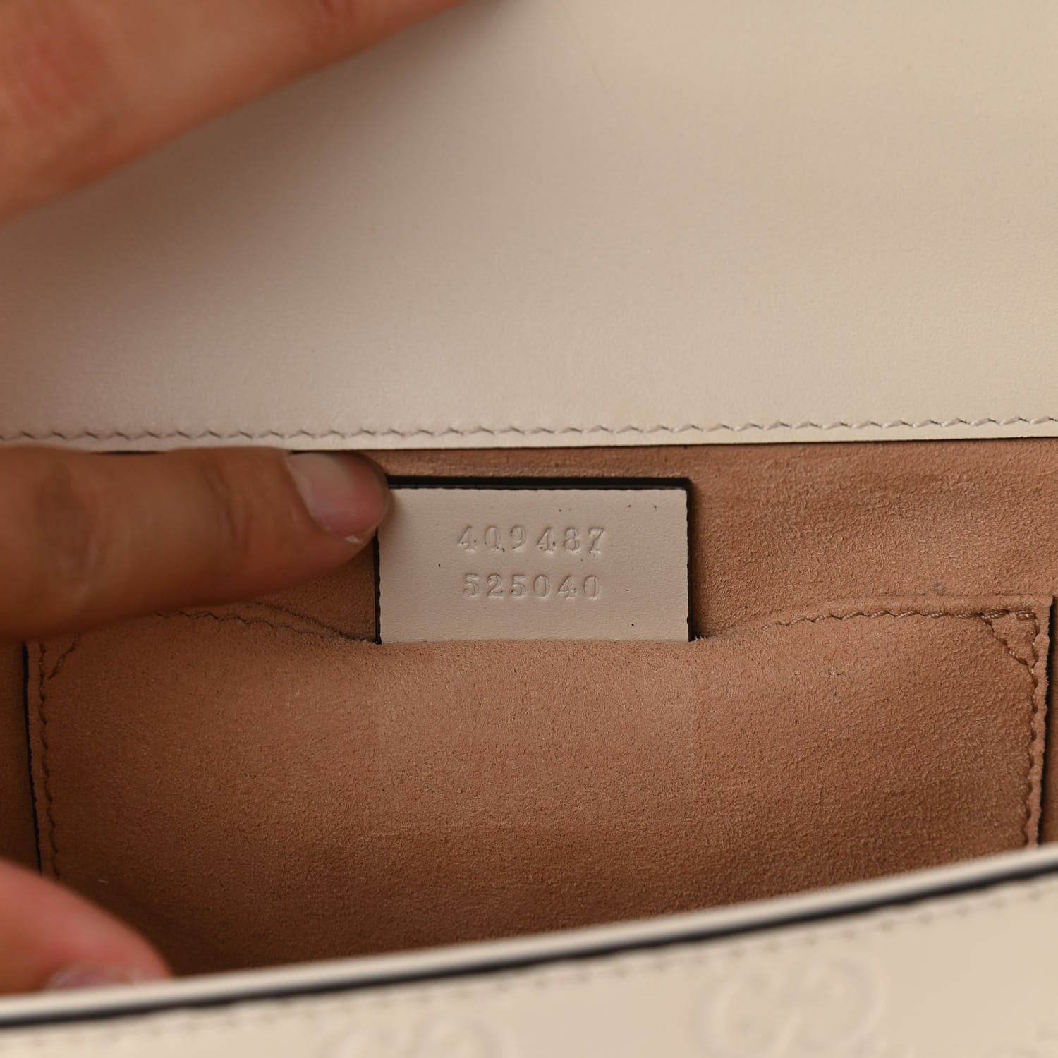 Gucci Guccissima Small Padlock Shoulder Bag White 7 of 10
