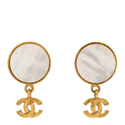 Chanel Metal CC Round Clip On Earrings Gold 1 of 4