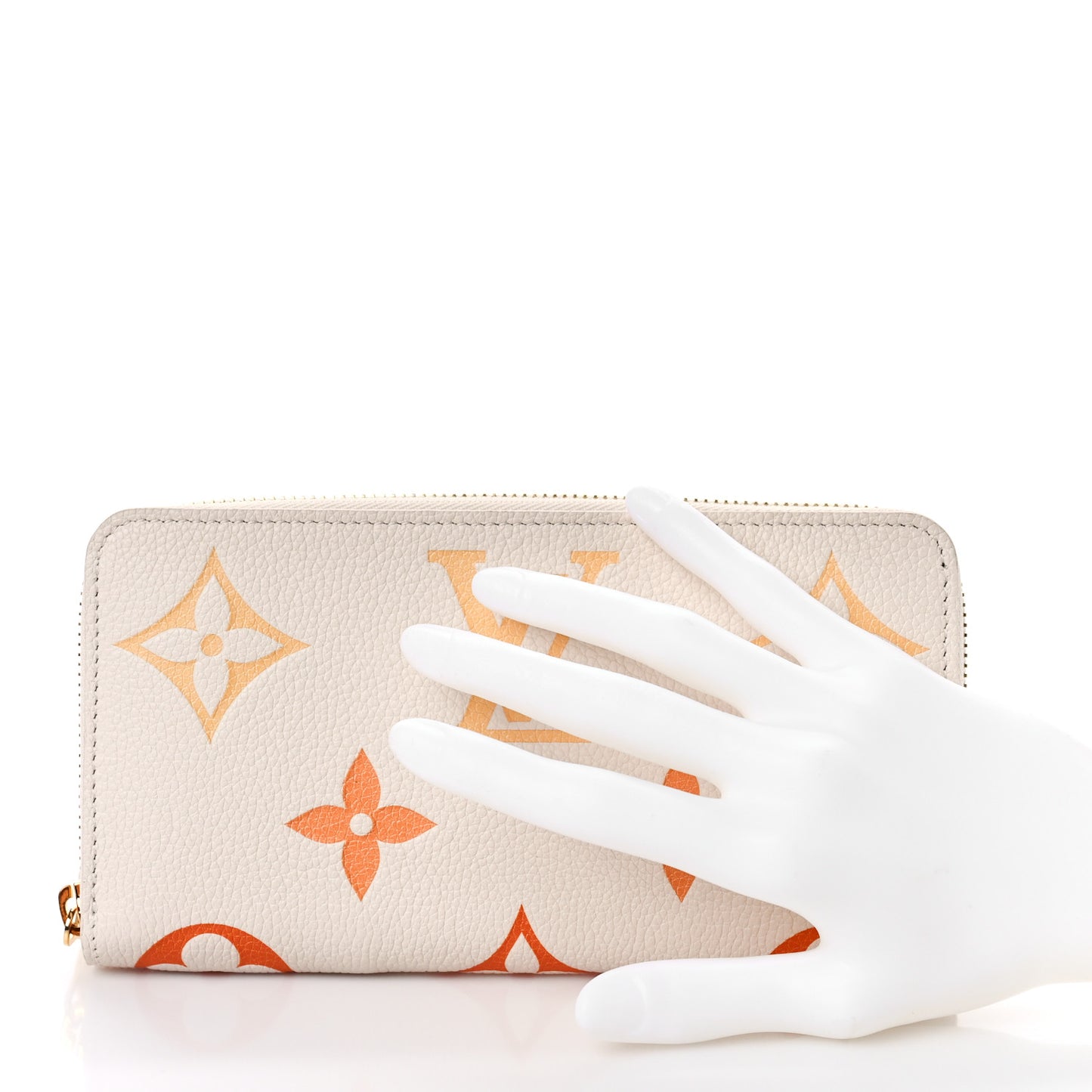 Empreinte Monogram Giant Zippy Wallet Degrade Neutral