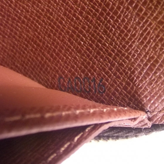 Louis Vuitton Monogram Zippy Wallet 7 of 7