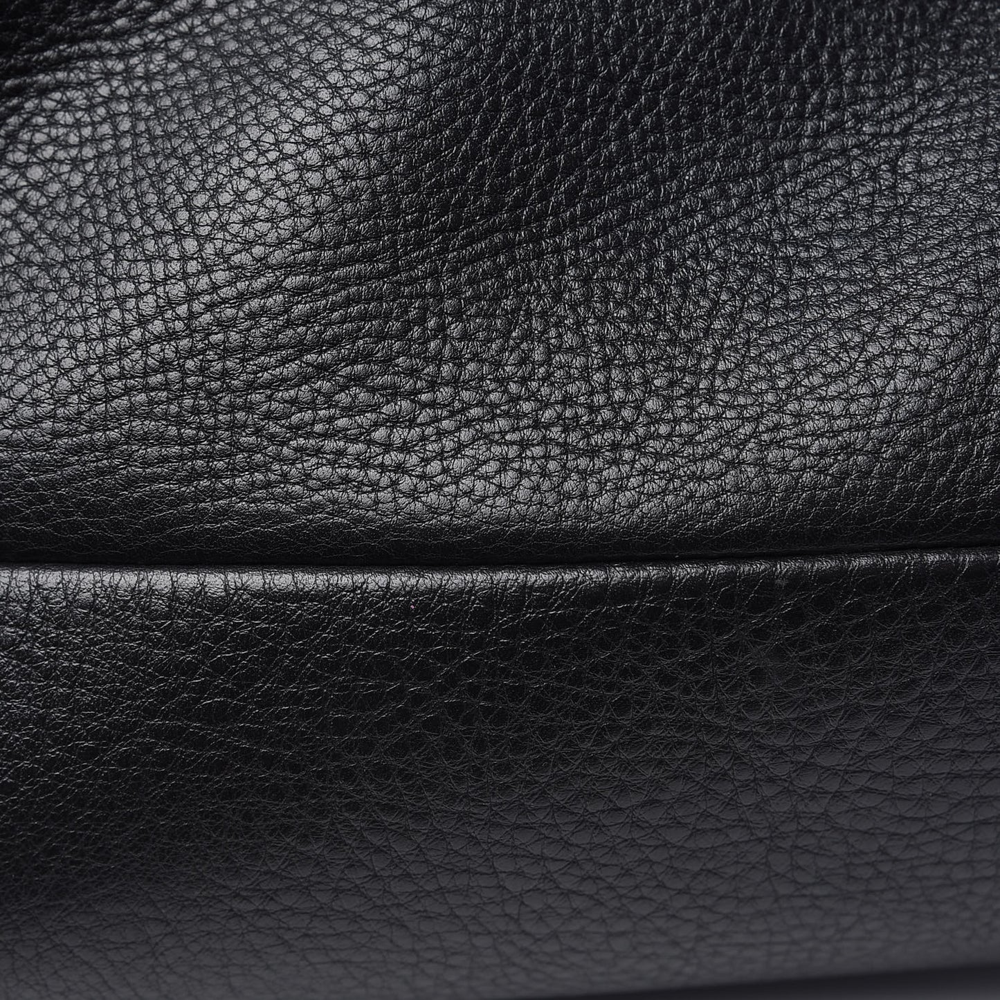 Vitello Daino Tote Black