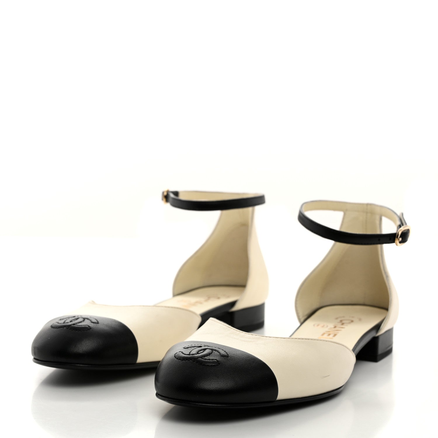 Chanel Lambskin Cap Toe CC Ankle Strap Flats 38.5 Ivory Black 3 of 8