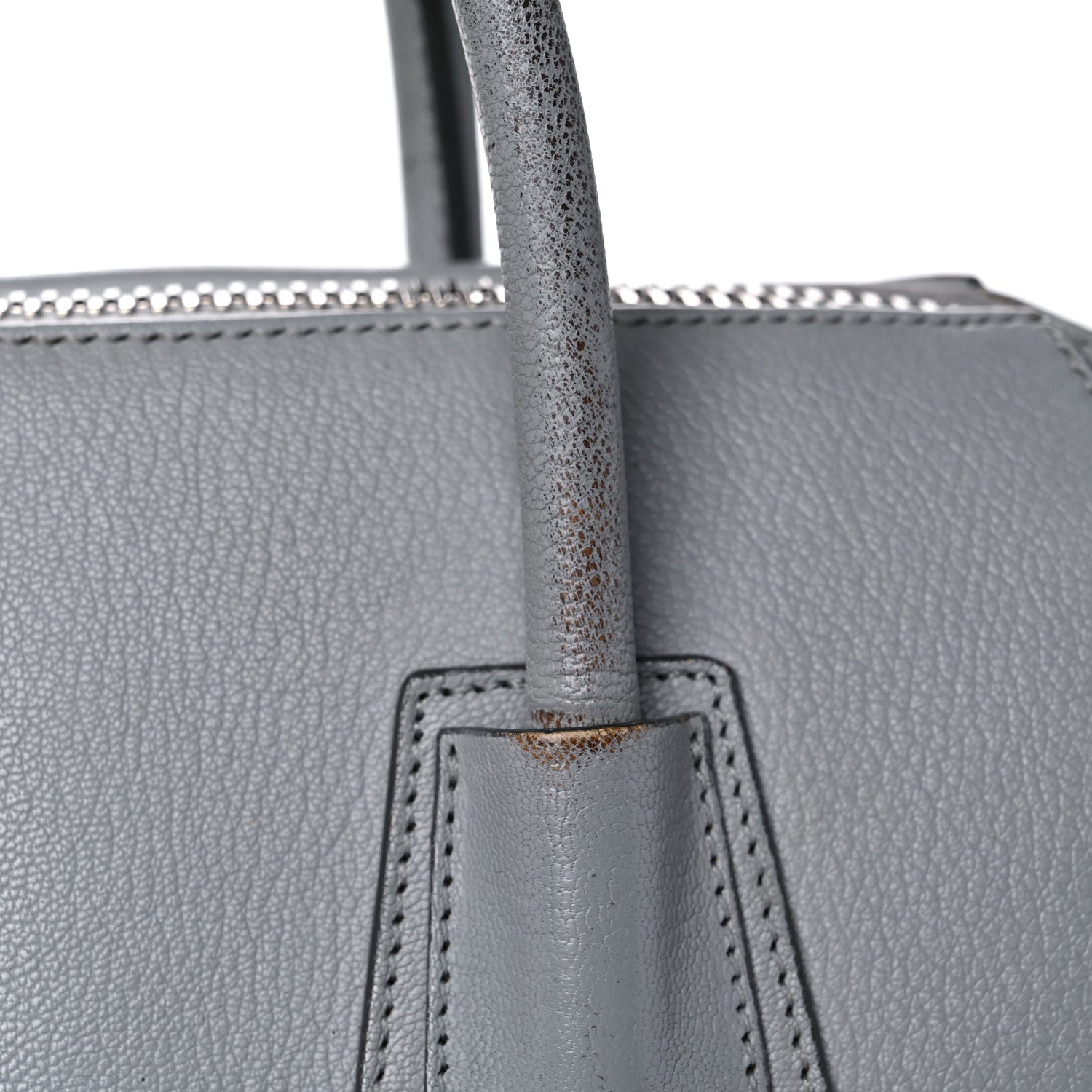 Givenchy Sugar Goatskin Medium Antigona Pearl Grey 21 of 33