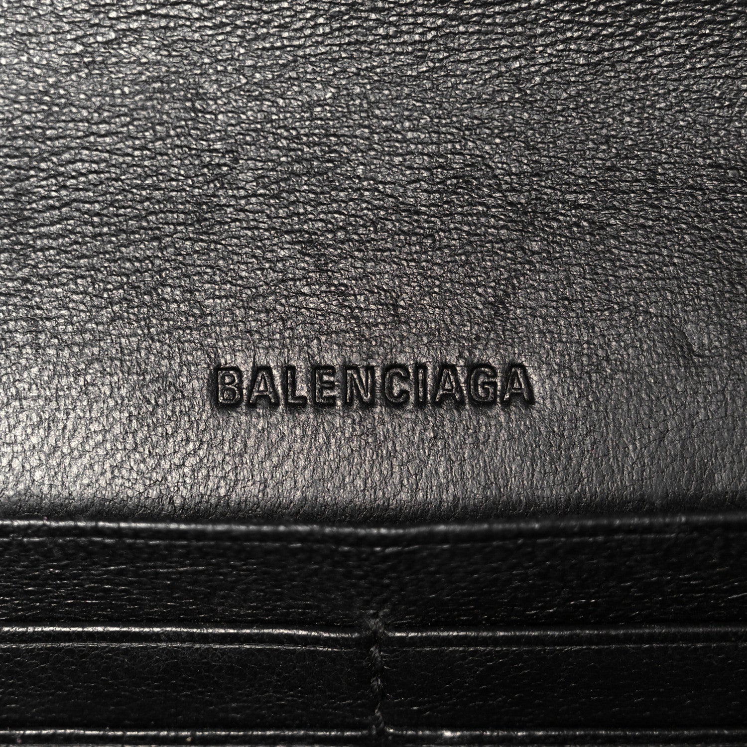 Balenciaga Metallic Extra Supple Calfskin Crocodile Embossed Gossip Wallet On Chain Silver 6 of 10
