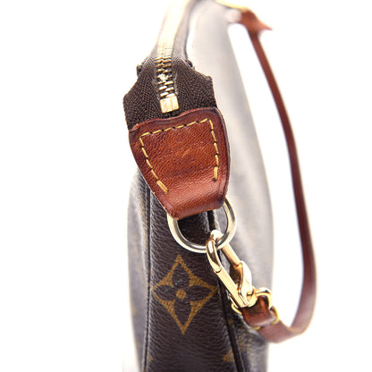 Louis Vuitton Monogram Pochette Accessories 7 of 9