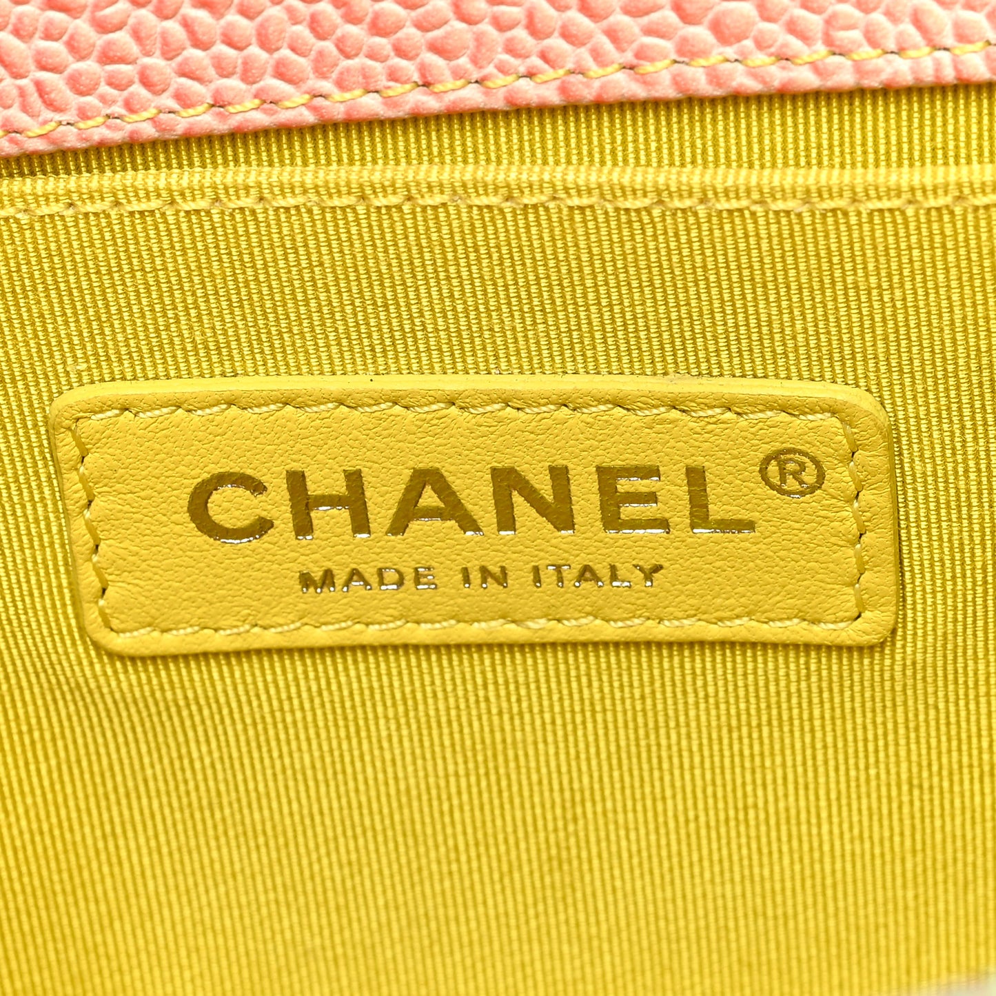 Caviar Quilted Medium Cuba Rainbow Boy Flap Multicolor