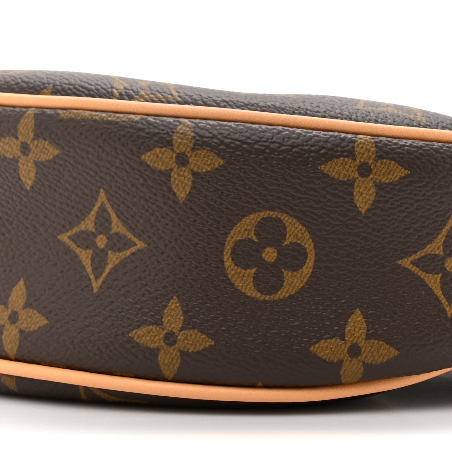 Monogram Loop