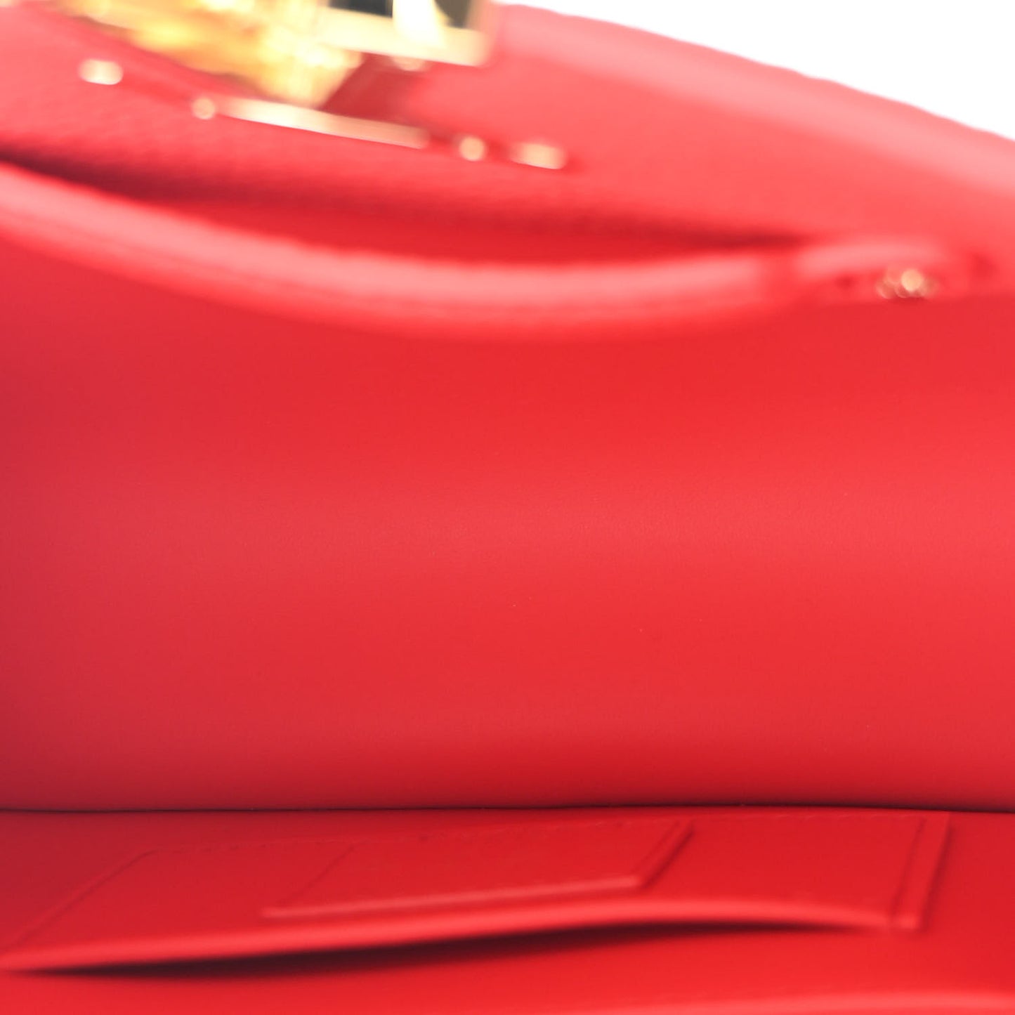 LV X TM Taurillon Cerises Capucines BB Rouge