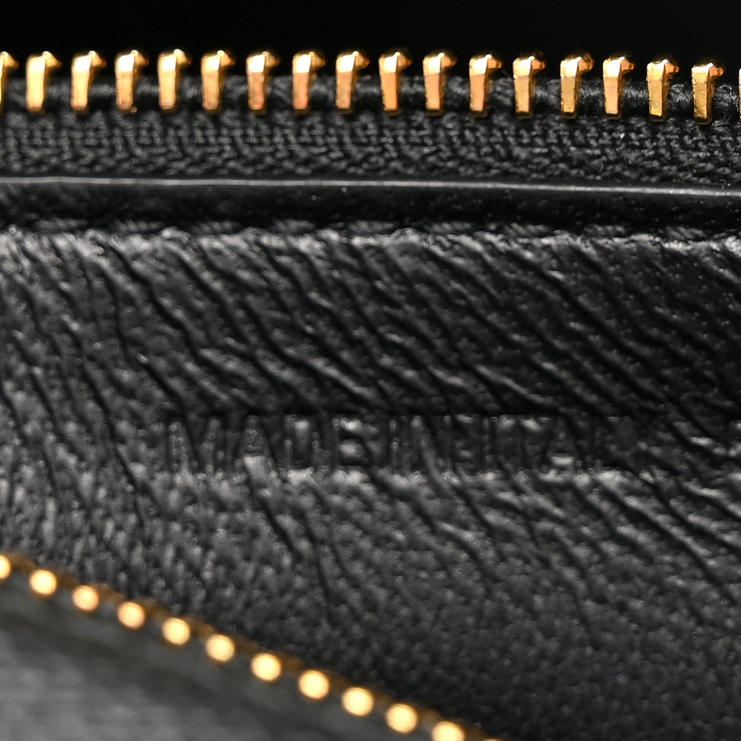 Signature Grained Calfskin Logo Ville Day Bag Black