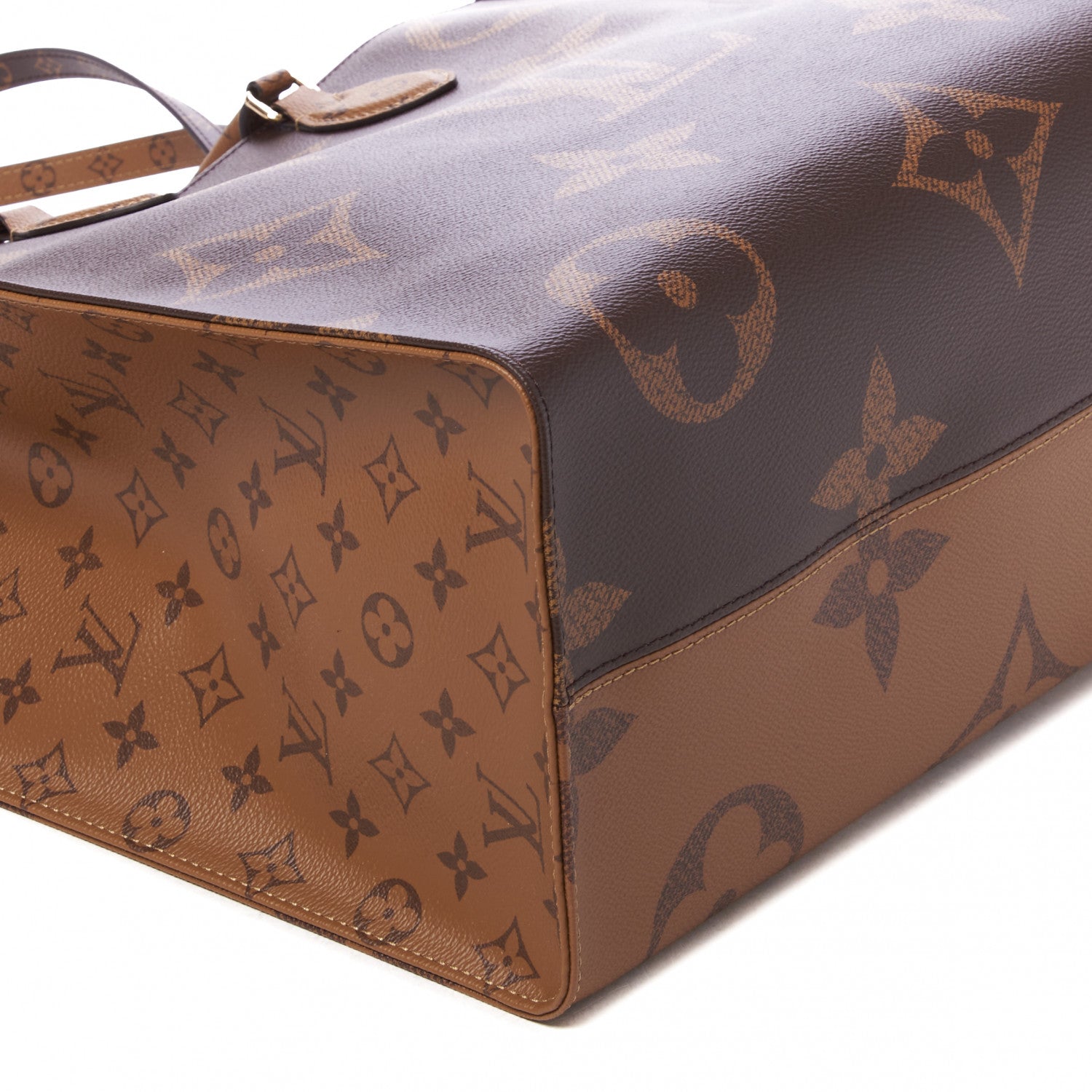 Louis Vuitton Reverse Monogram Giant Onthego GM 5 of 9
