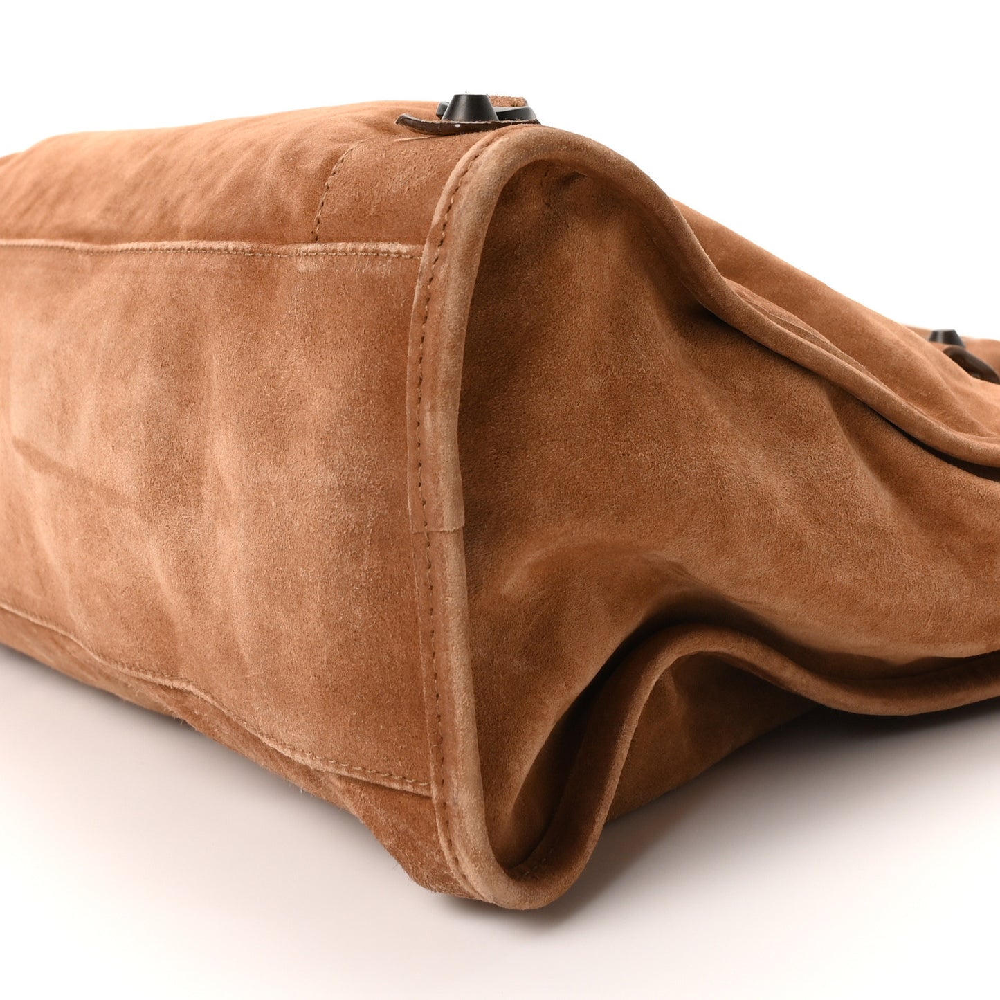 Suede Calfskin Classic Hardware Medium Le City Camel