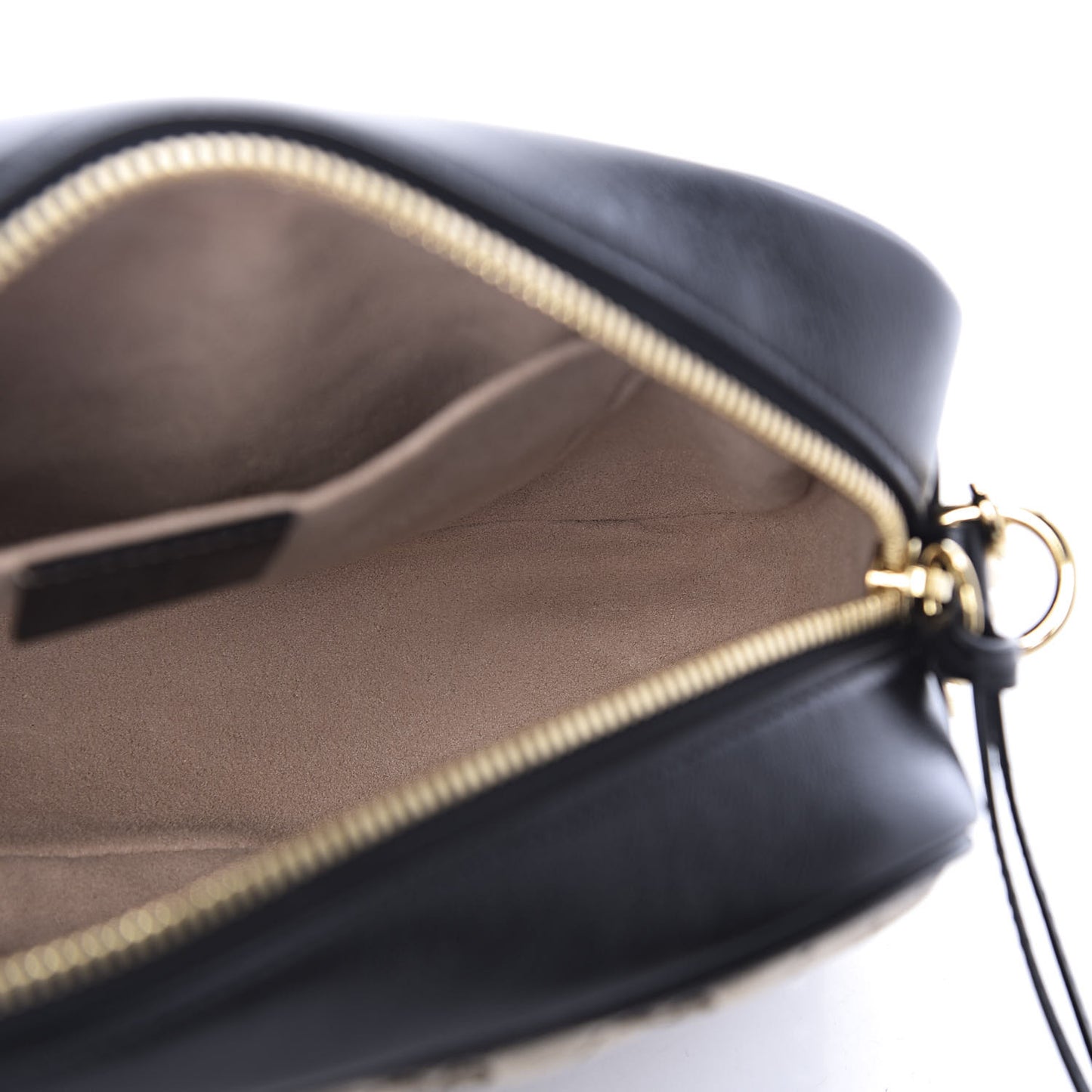 Monogram Matelasse Diagonal Small GG Marmont Chain Shoulder Bag Beige Black