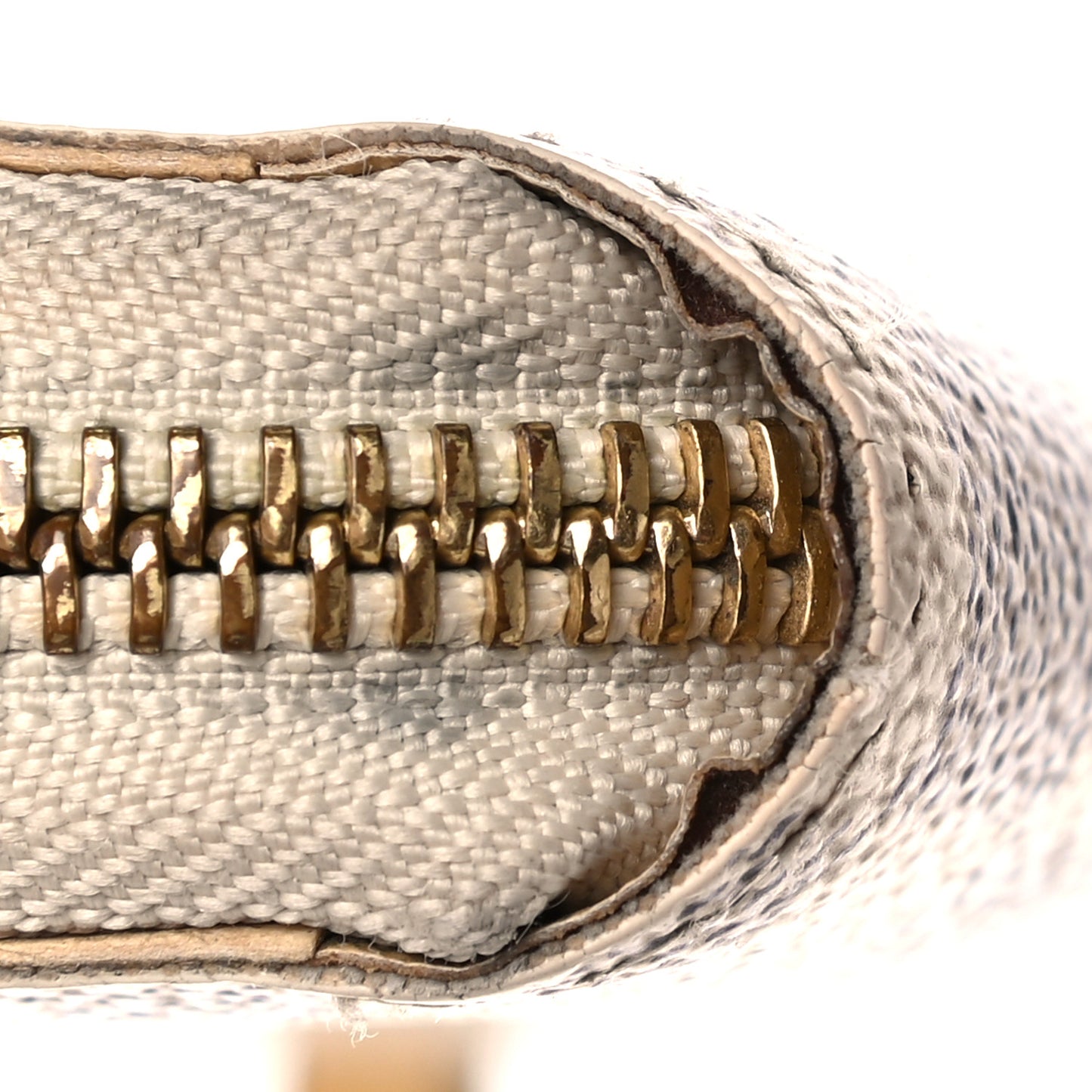 Damier Azur Zippy Wallet