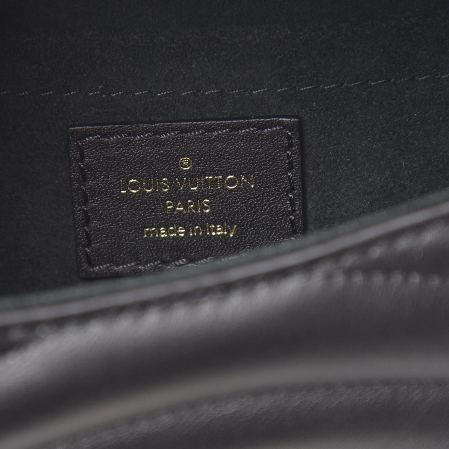 Louis Vuitton Calfskin New Wave Chain MM Black 6 of 9