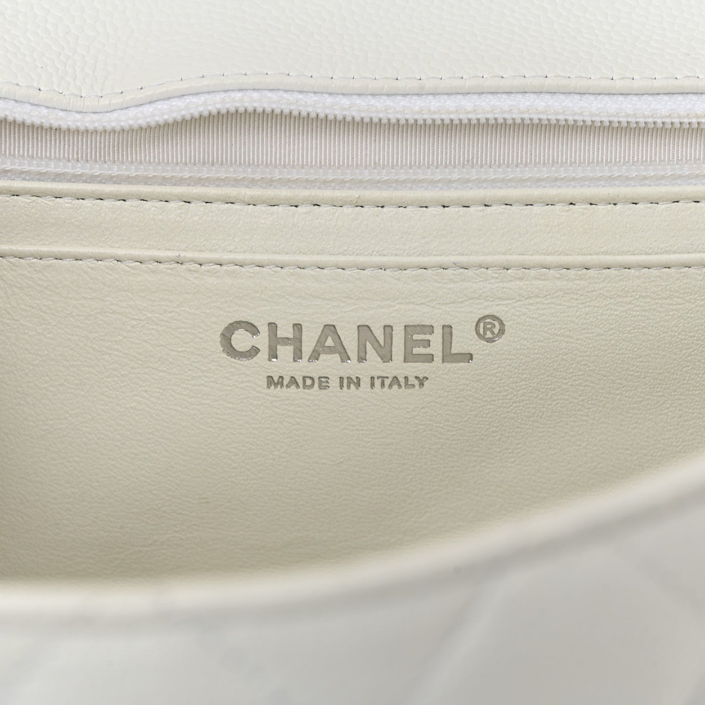 Caviar Quilted Jumbo Single Flap White