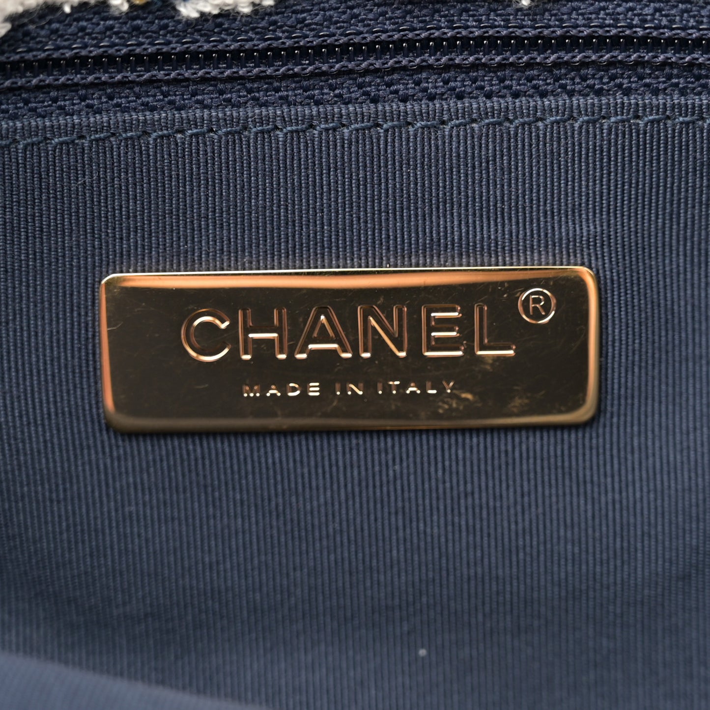 Tweed Quilted Medium Chanel 19 Flap Ecru Navy Blue Multicolor