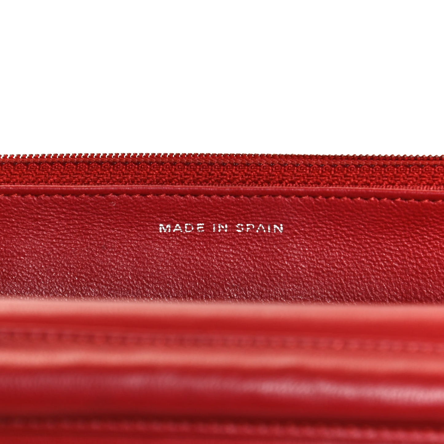 Lambskin Quilted Wallet On Chain WOC Red