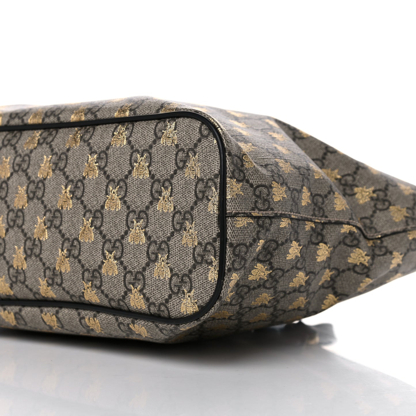 Soft GG Supreme Monogram Bees Small Crossbody Tote Beige Oro Black