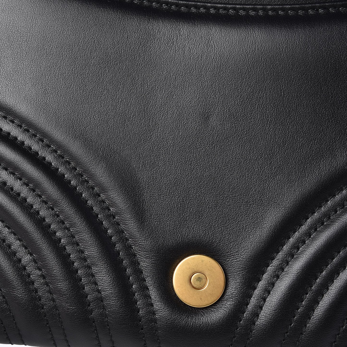 Calfskin Matelasse Sylvie Web Small GG Marmont Top Handle Shoulder Bag Black