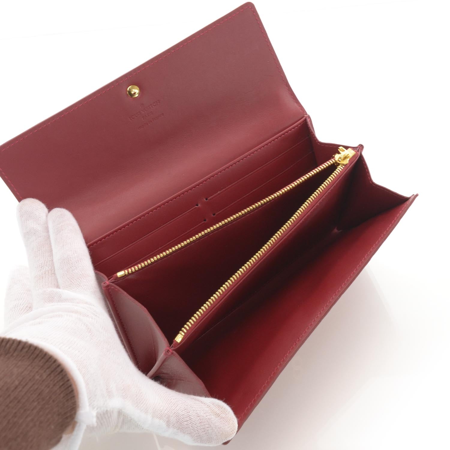 Louis Vuitton Vernis Sarah Wallet Pomme D'Amour 5 of 7