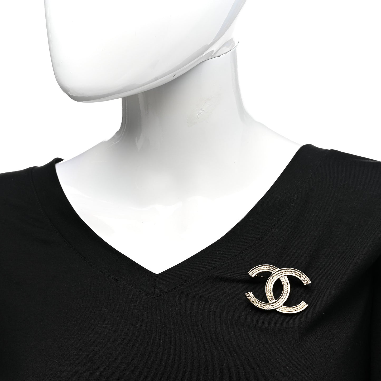 Metal CC Brooch Gold