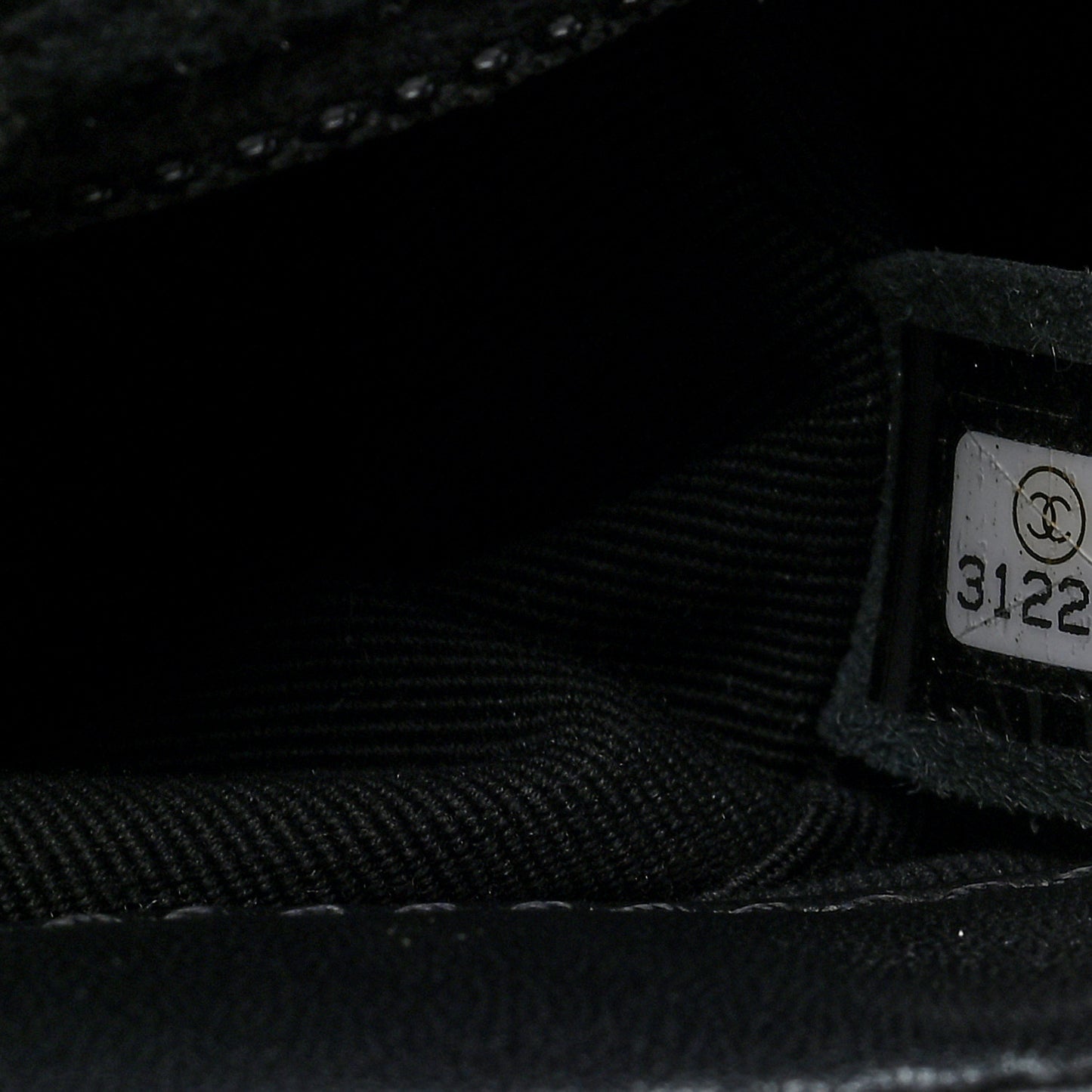 Tweed Quilted Medium Chanel 19 Flap Black Beige