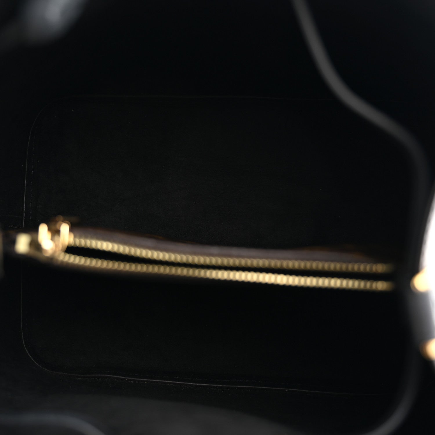 Louis Vuitton Monogram Neonoe MM Black 5 of 10