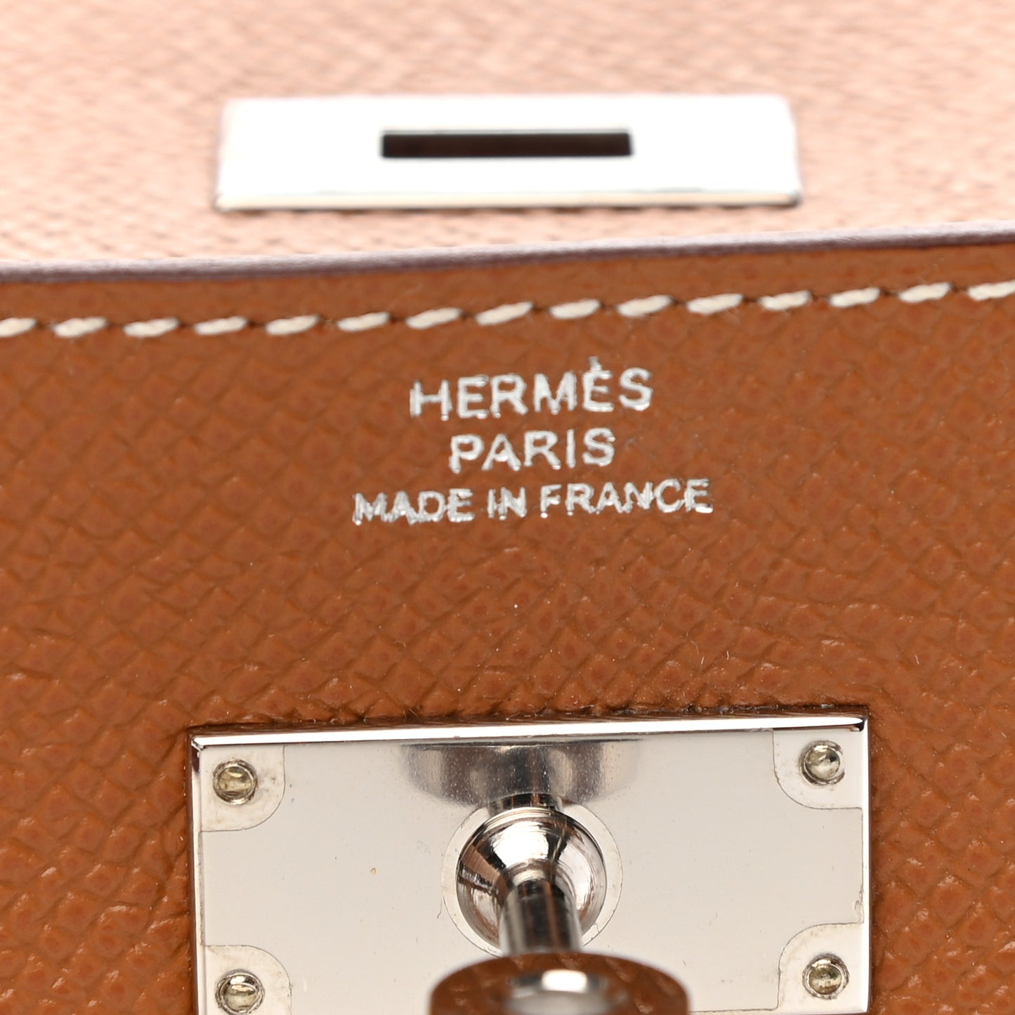 Epsom Kelly Longue Wallet Gold