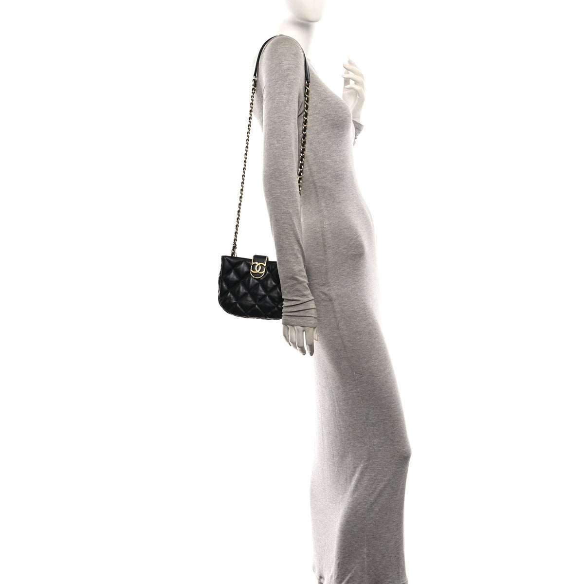 Lambskin Quilted Small Chain Hobo Black
