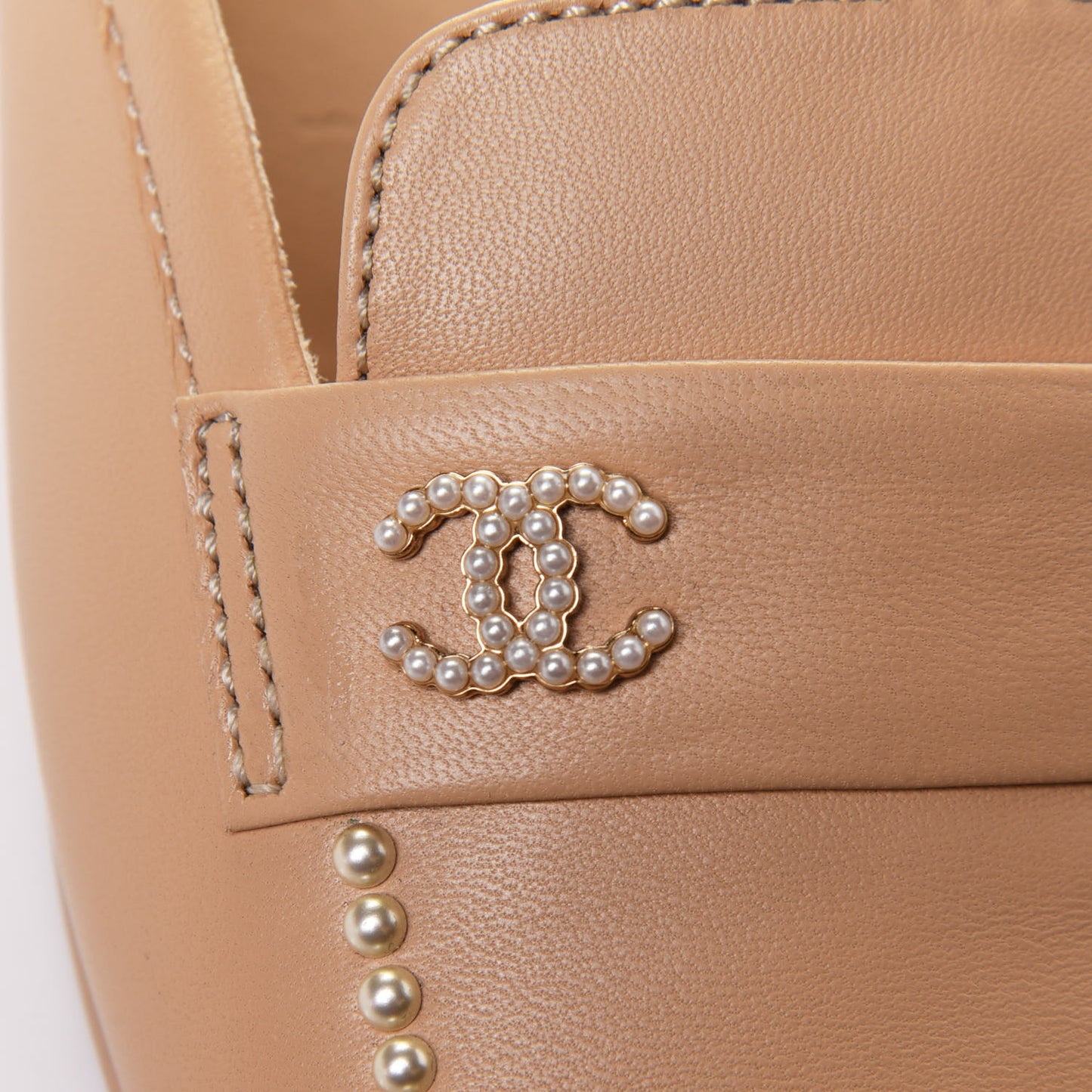 Lambskin Pearl CC Mules 38.5 Beige