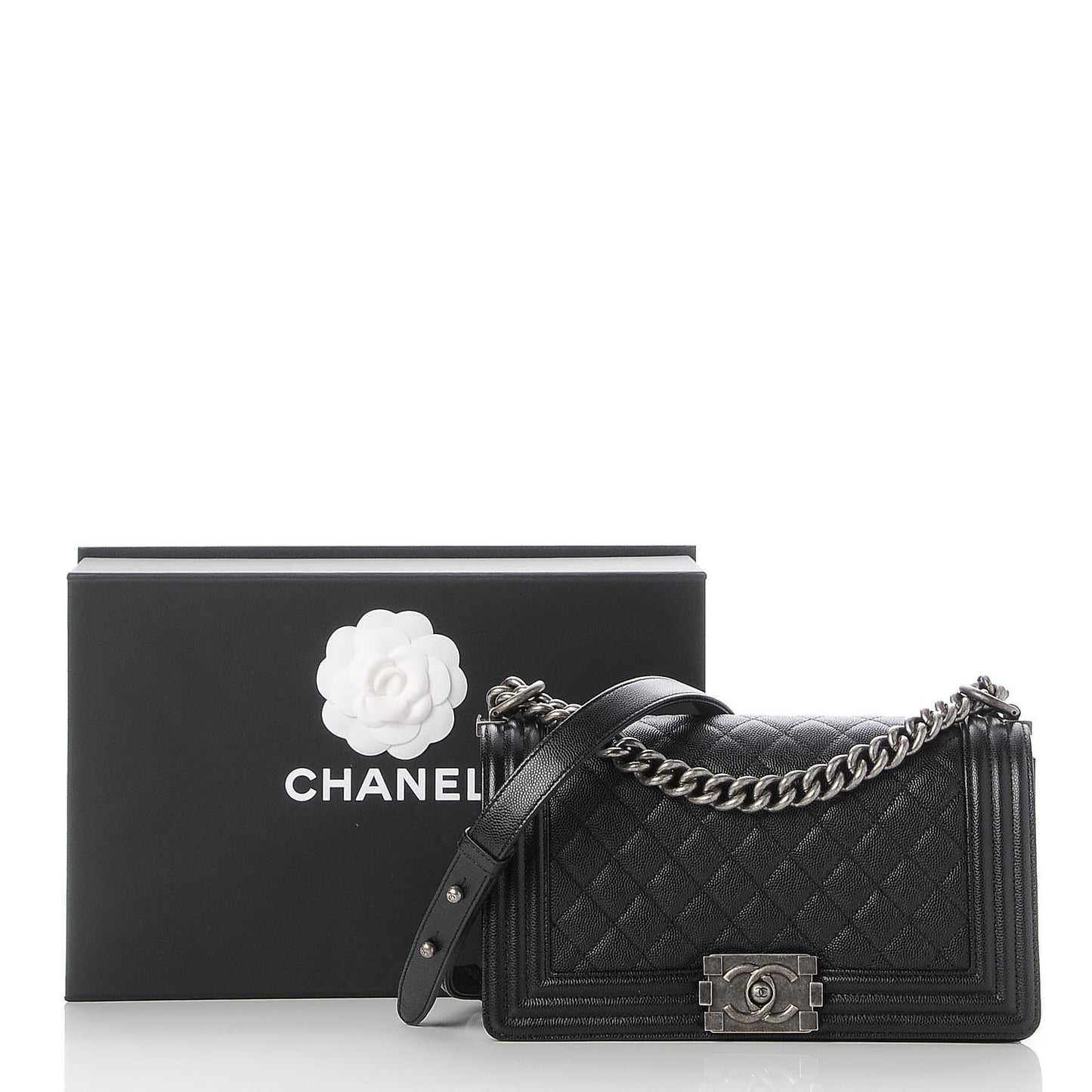 Caviar Quilted Medium Boy Flap Black