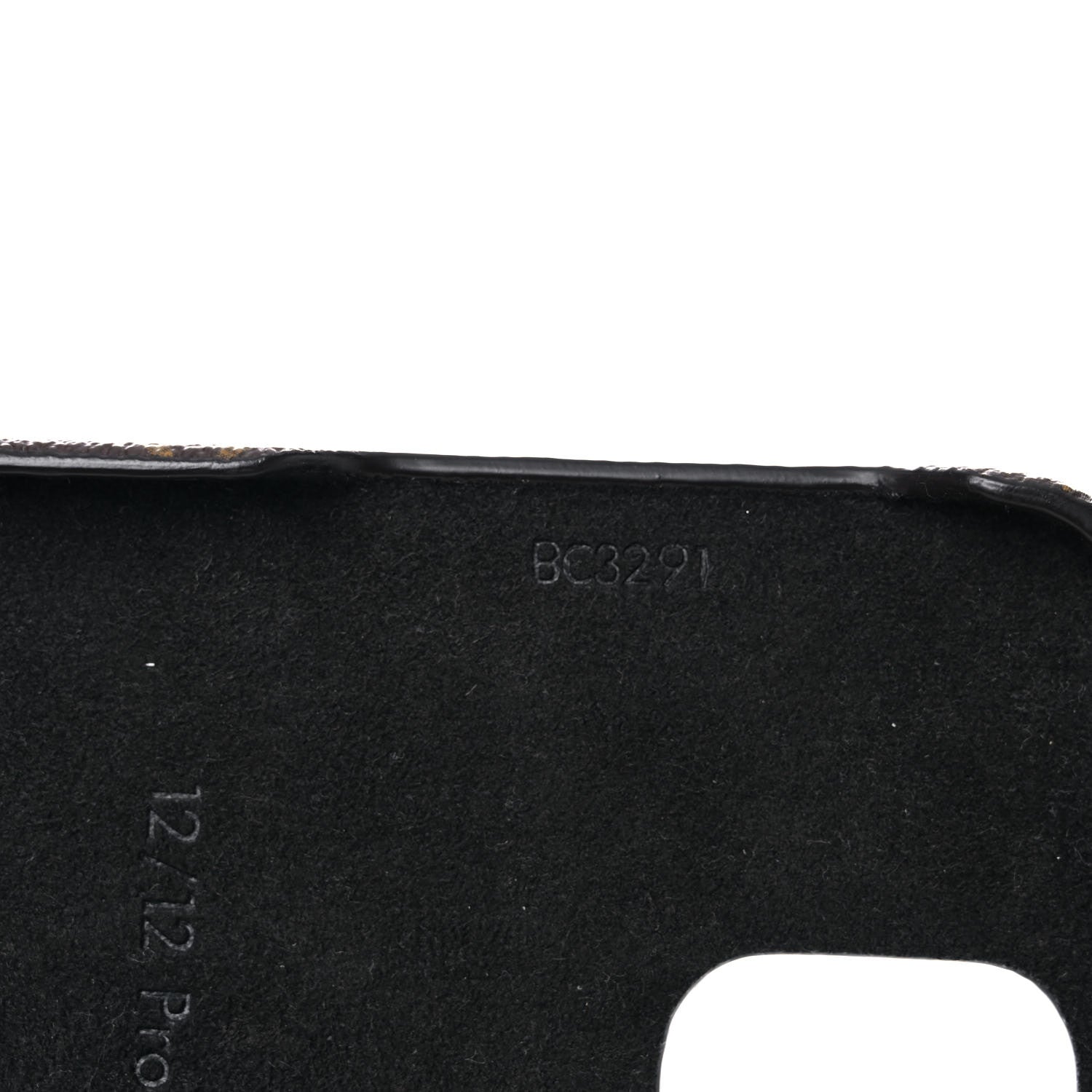Louis Vuitton Monogram Dauphine iPhone 12/12 Pro Bumper 6 of 8