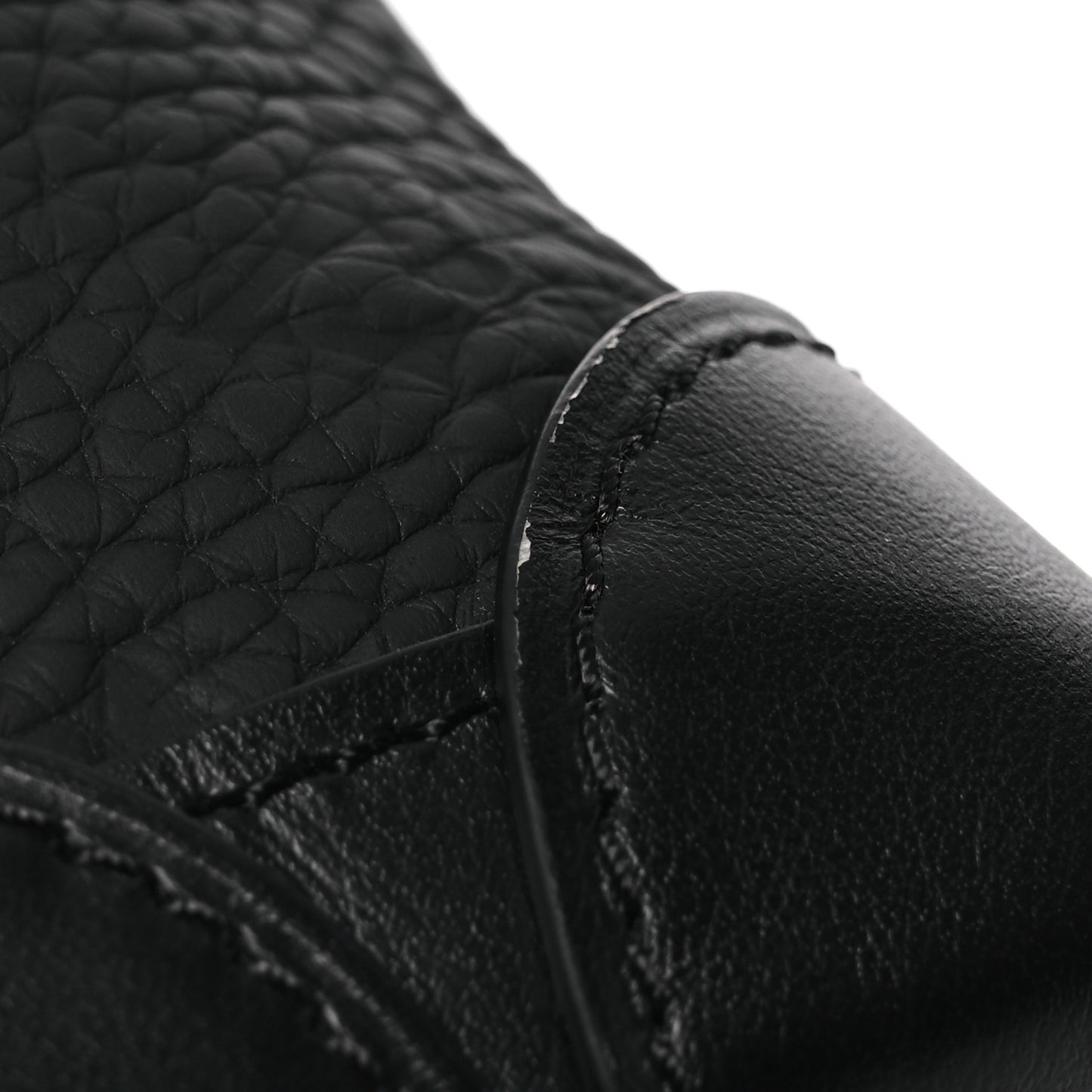 Taurillon Monogram Nano Steamer Black