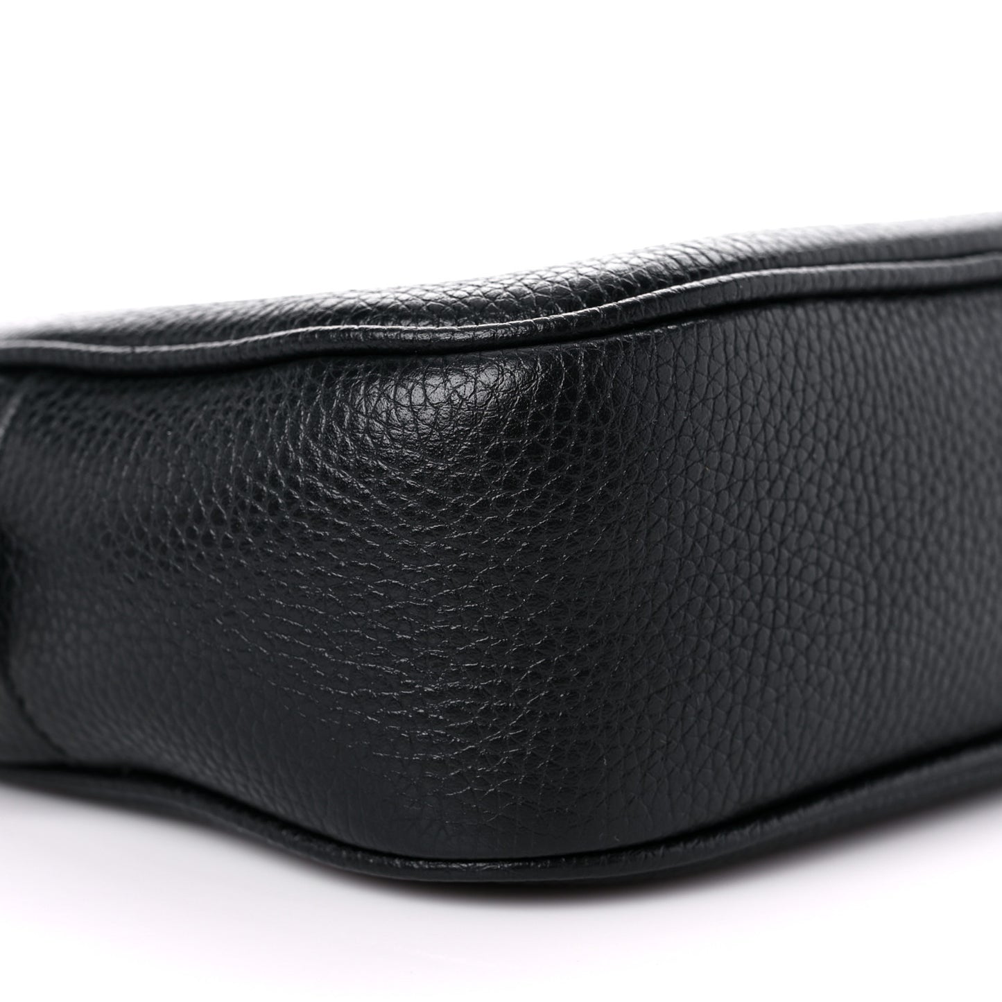 Pebbled Calfskin Small Soho Disco Bag Black