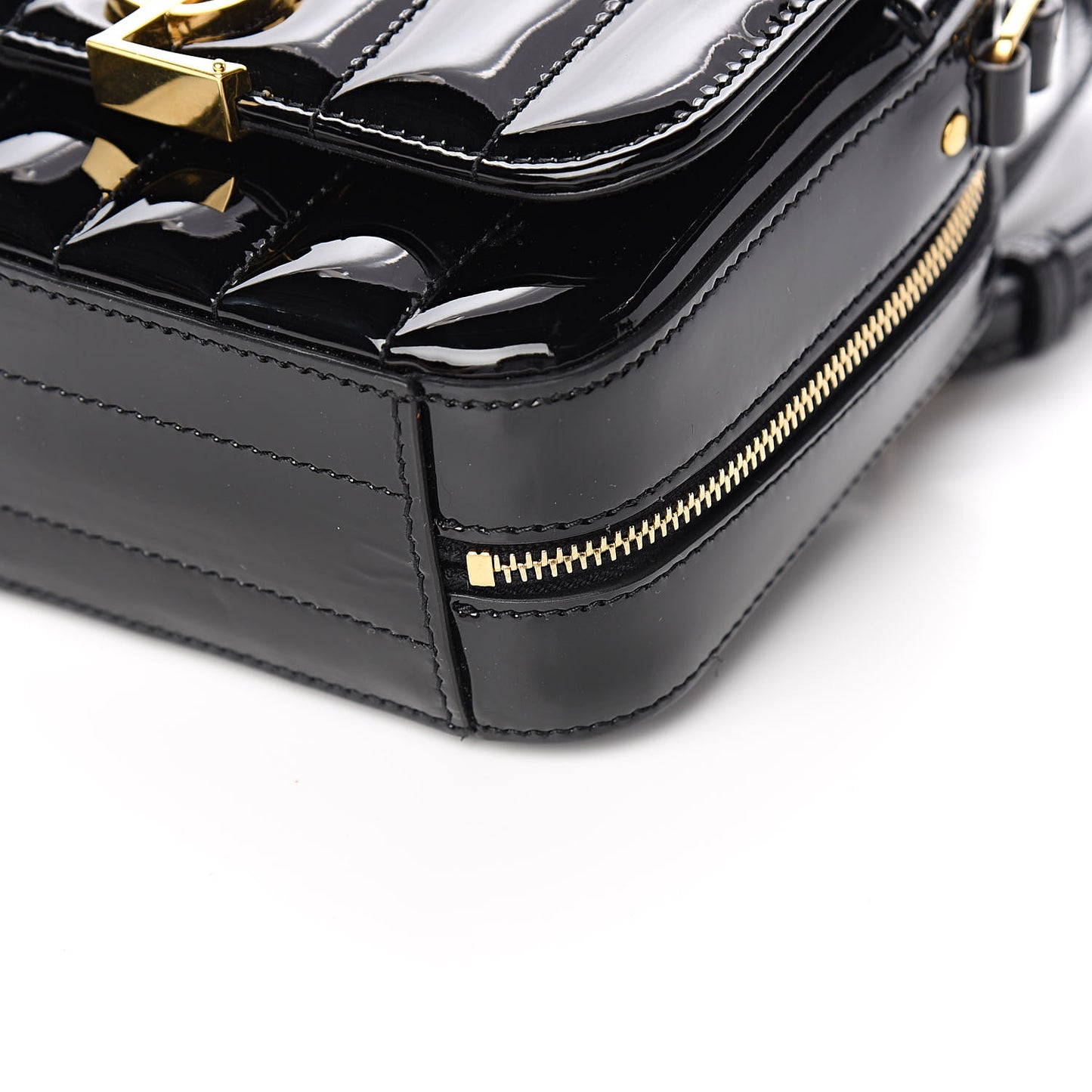 Patent Matelasse Monogram Toy Vicky Camera Bag Black