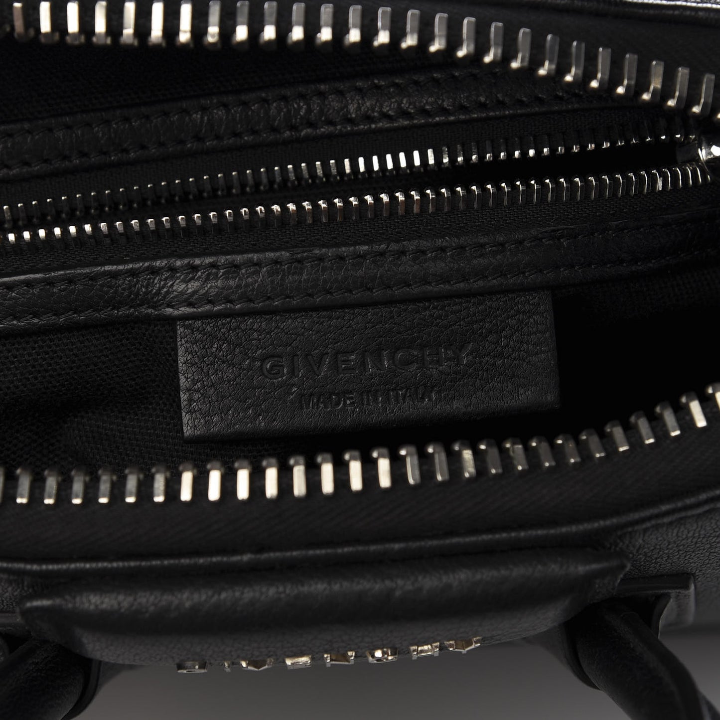 Sugar Goatskin Mini Antigona Black